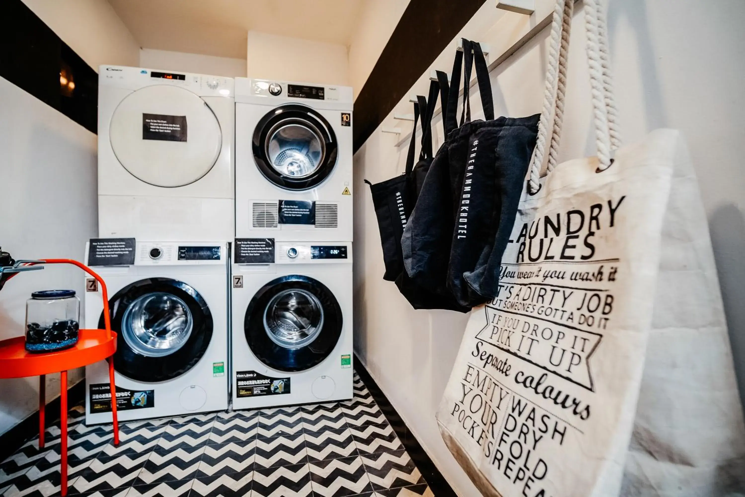 FAMILY NEST - FREE LAUNDRY, MINIBAR in The Hammock Hotel Fine Arts Museum FAMILY NEST - FREE LAUNDRY, MINIBAR in The Hammock Hotel Fine Arts Museum