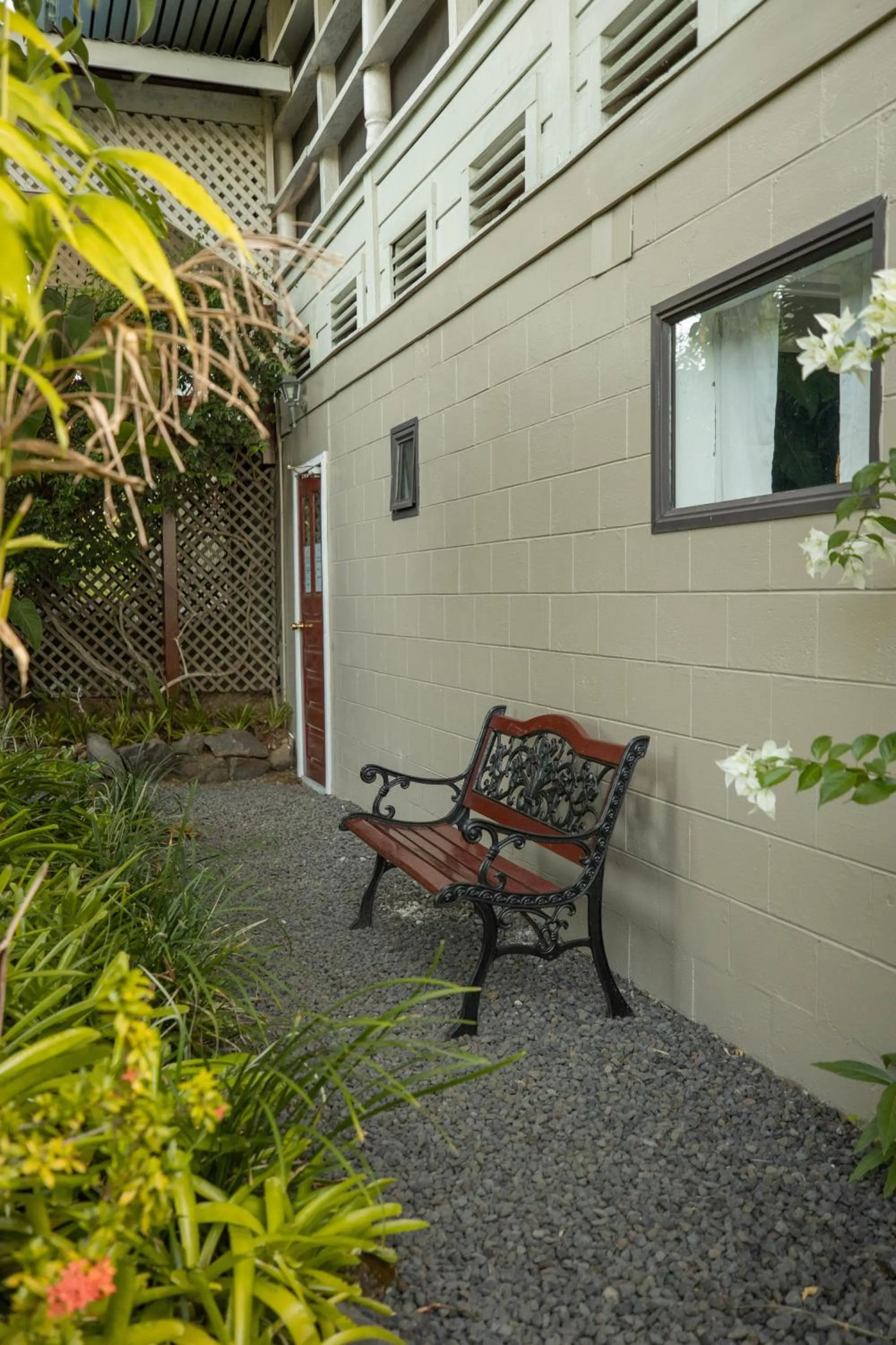 The Samoan Outrigger Hotel