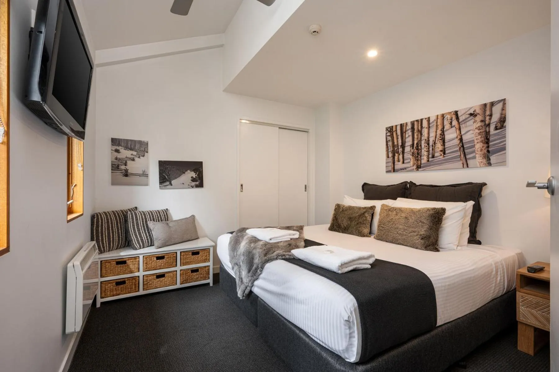 Bed in Snowgoose Apartments