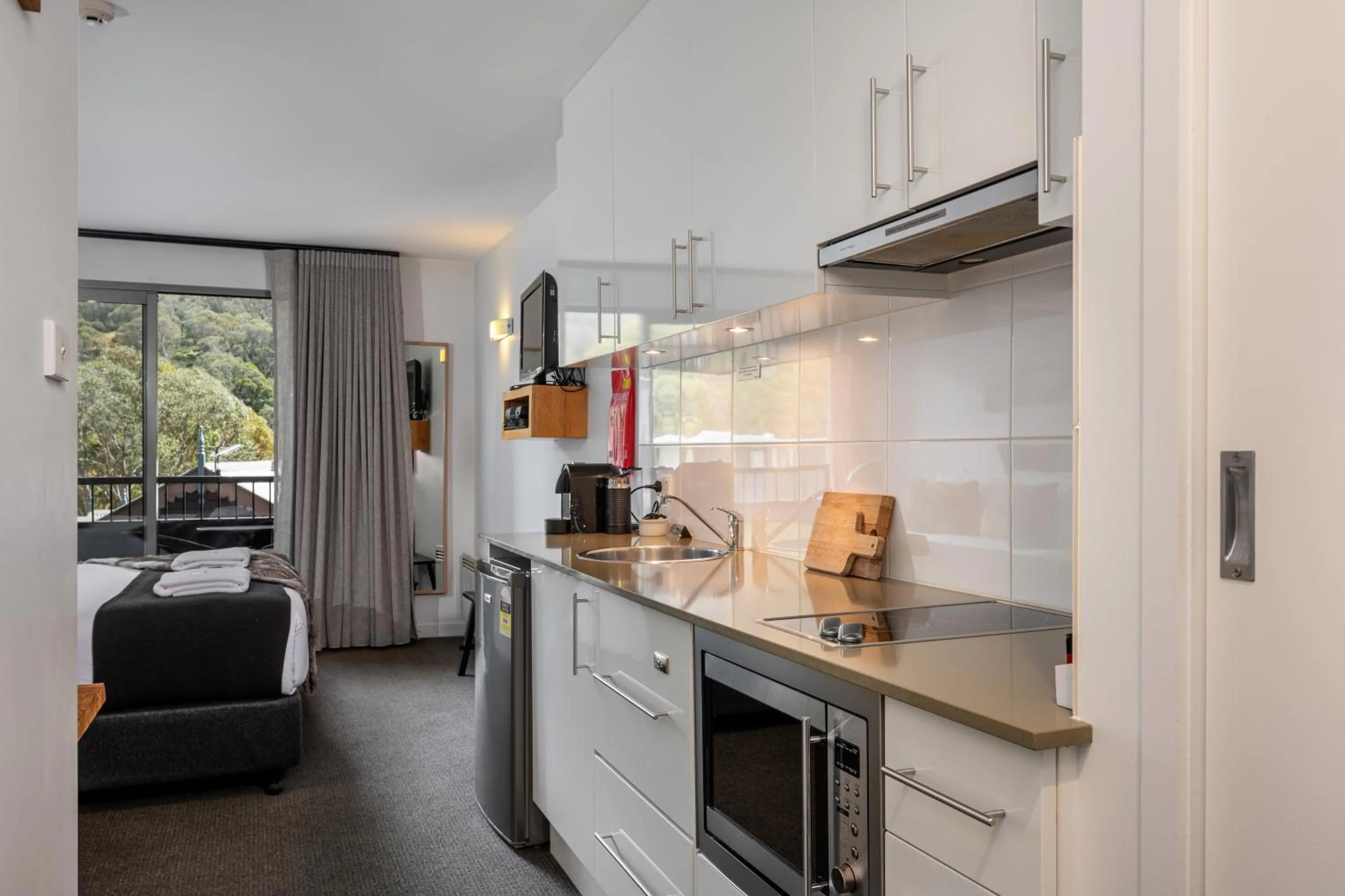 Kitchen or kitchenette in Snowgoose Apartments