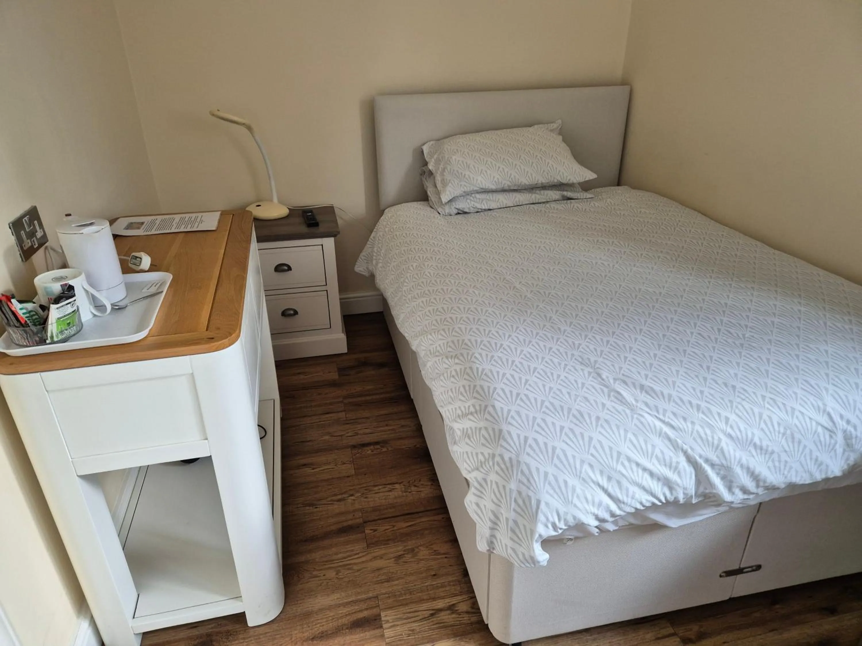 Bedroom, Bed in Shenandoah House