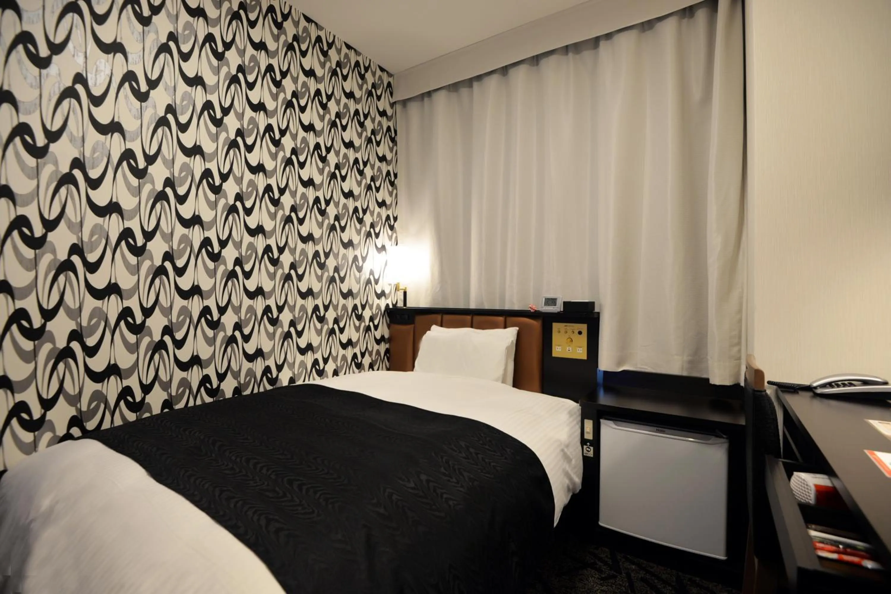 Photo of the whole room, Bed in APA Hotel Sagaeki Minamiguchi