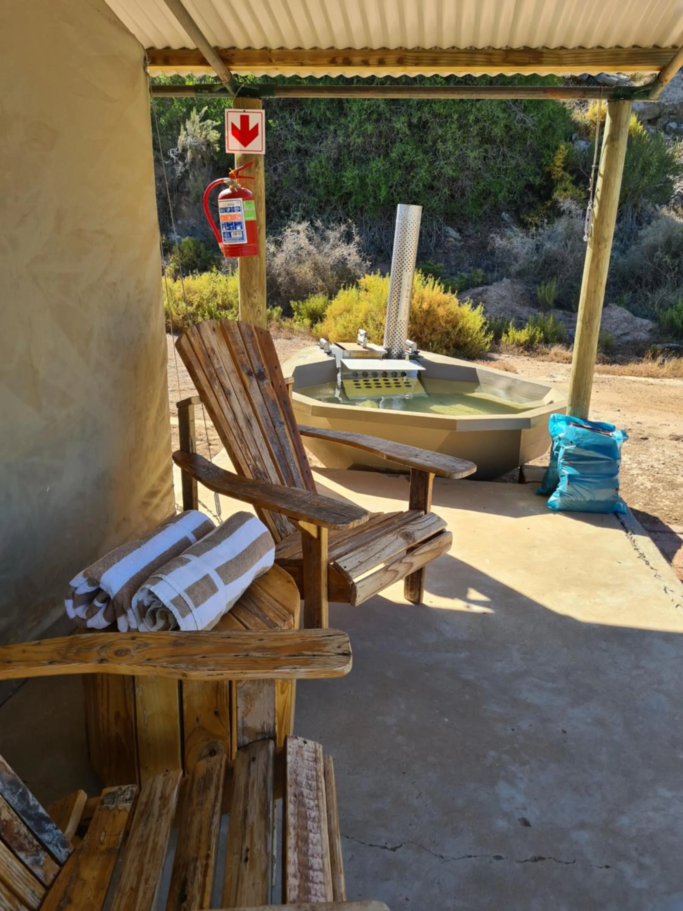 Hot Tub in African Game Lodge