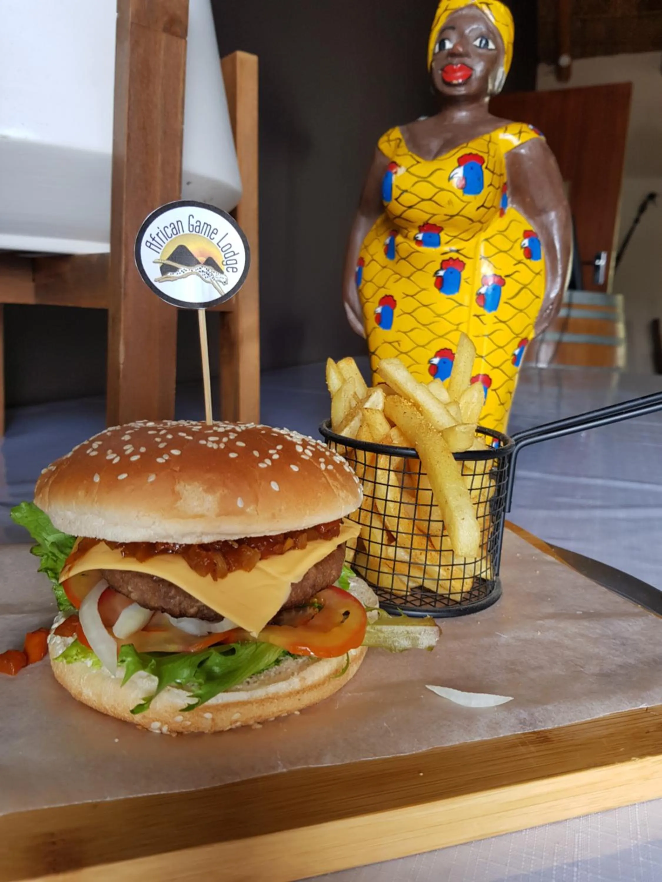 Food and drinks in African Game Lodge