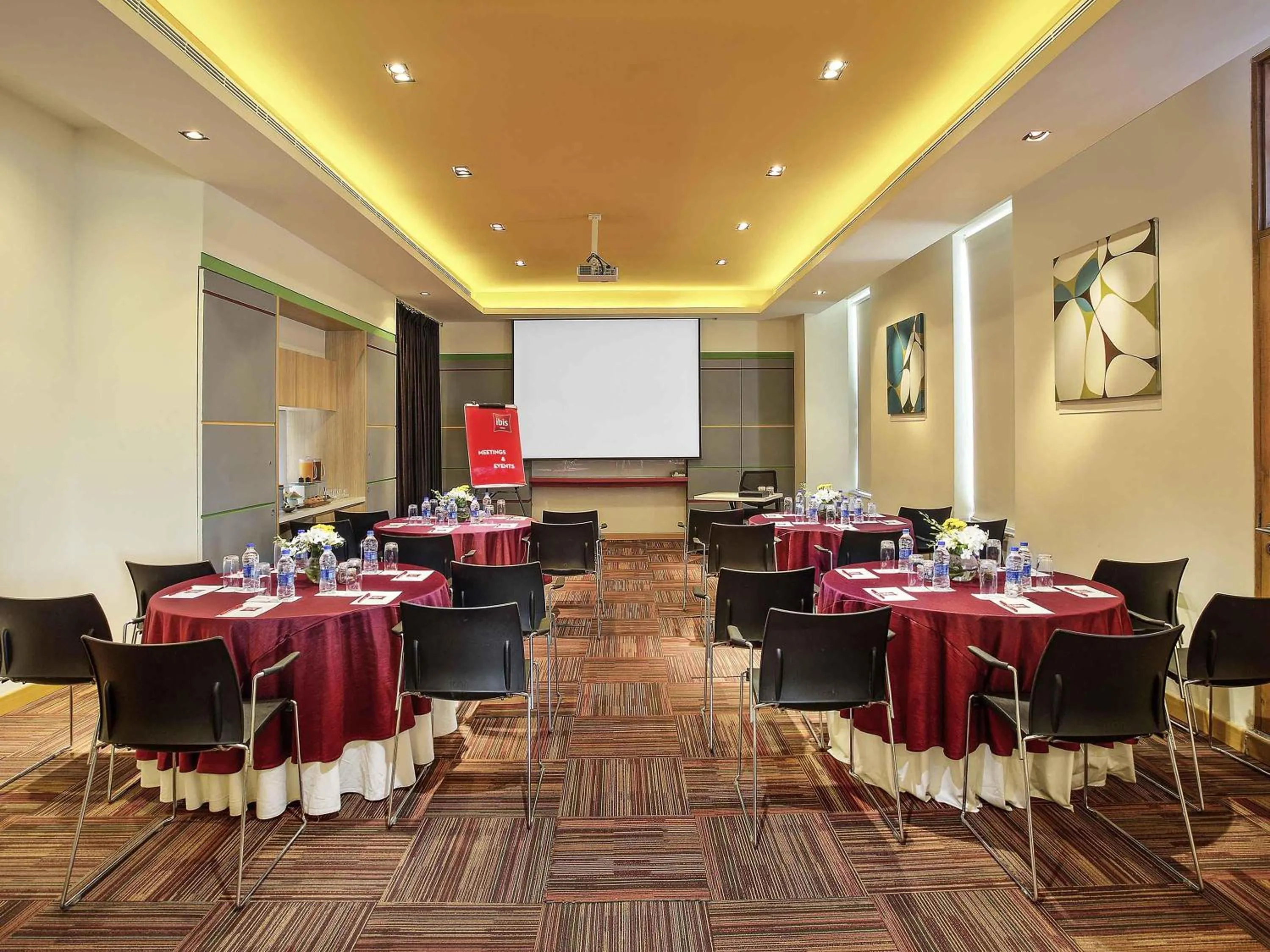 Meeting/conference room in ibis Bengaluru Hosur Road - An Accor Brand