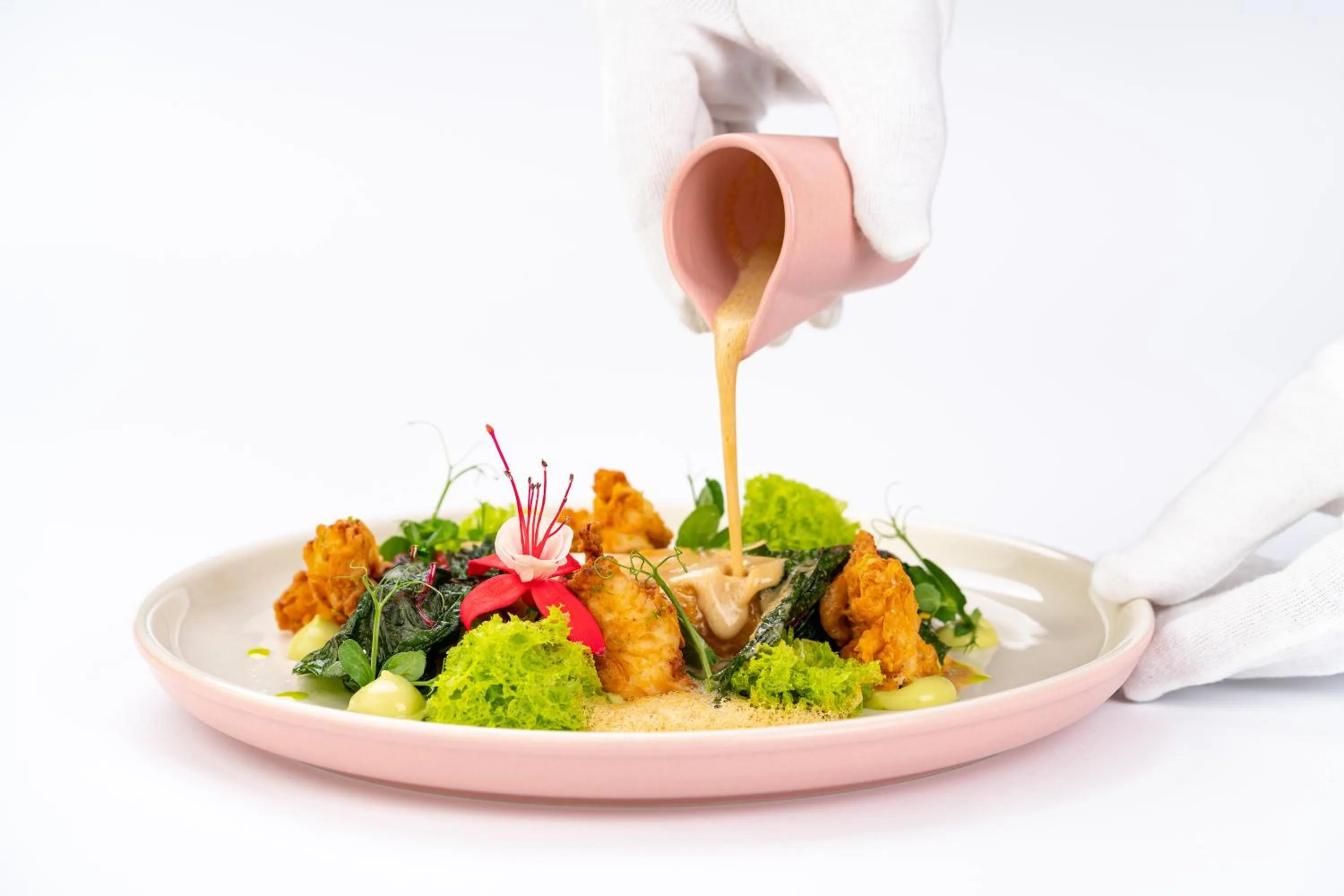 Restaurant/places to eat in Hotel Meridian