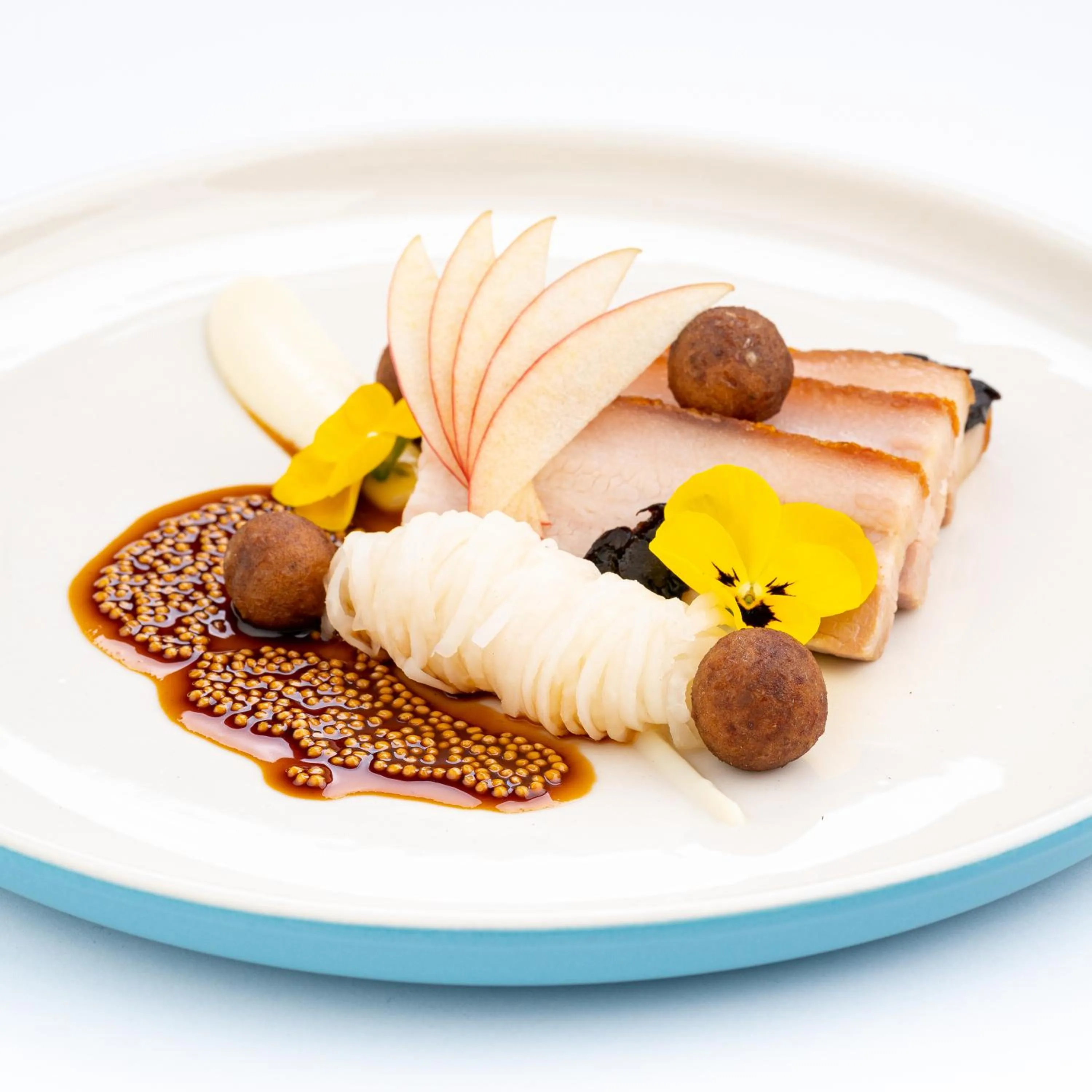 Restaurant/places to eat in Hotel Meridian