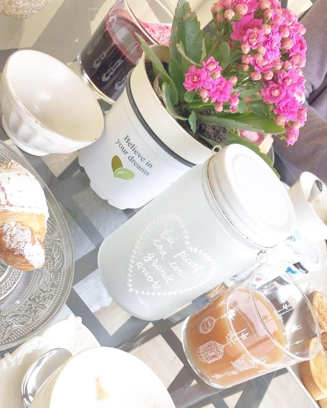 Summer in aMarti Suites B&B