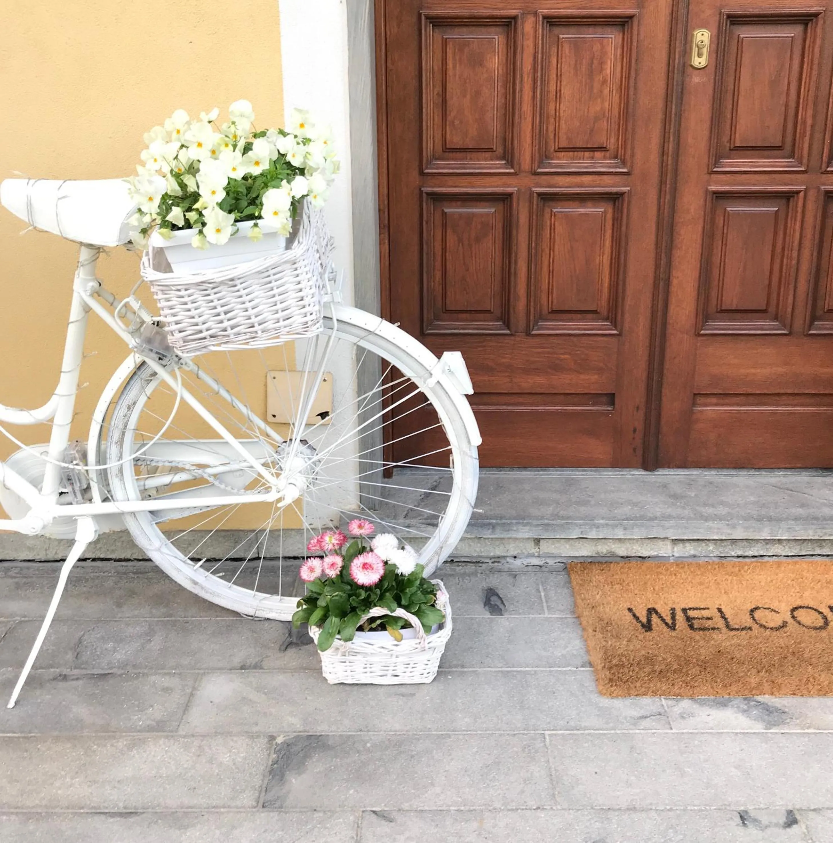 Facade/entrance in aMarti Suites B&B