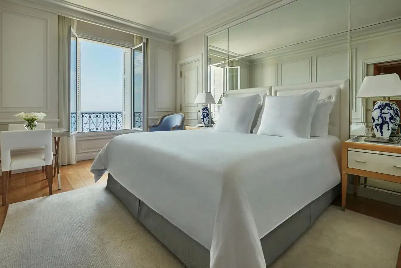 Palace Sea View Room - King bed in Grand-Hôtel du Cap-Ferrat, A Four Seasons Hotel Palace Sea View Room - King bed in Grand-Hôtel du Cap-Ferrat, A Four Seasons Hotel
