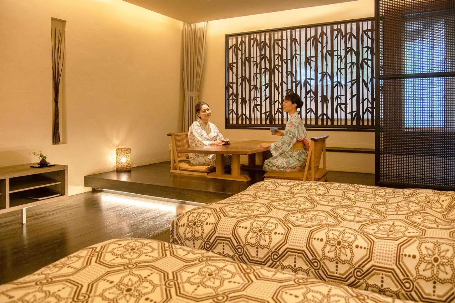 Bed in Hotel Oyanagi