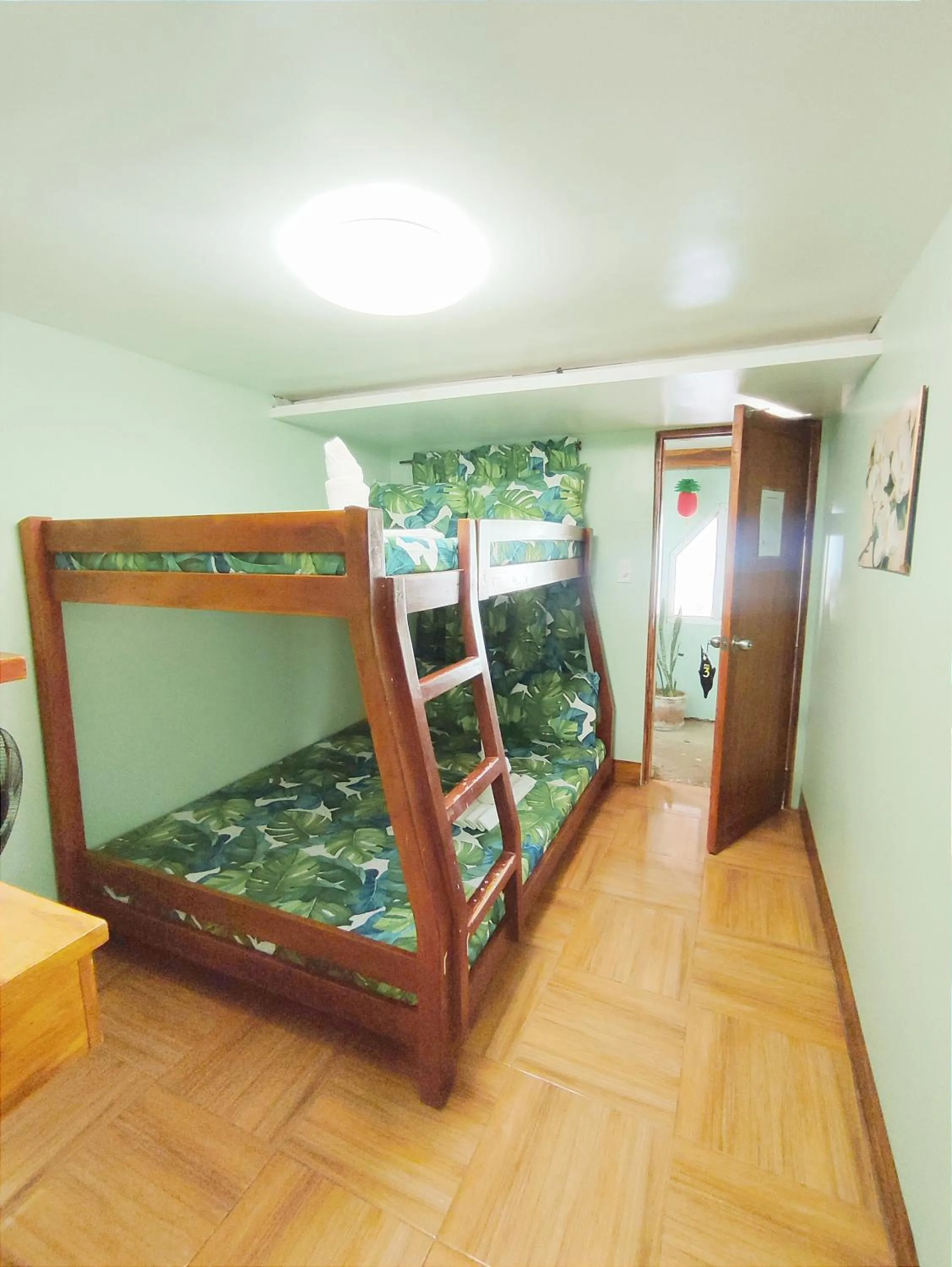 Bed in Blue Lagoon Inn and Restaurant, Pagudpud