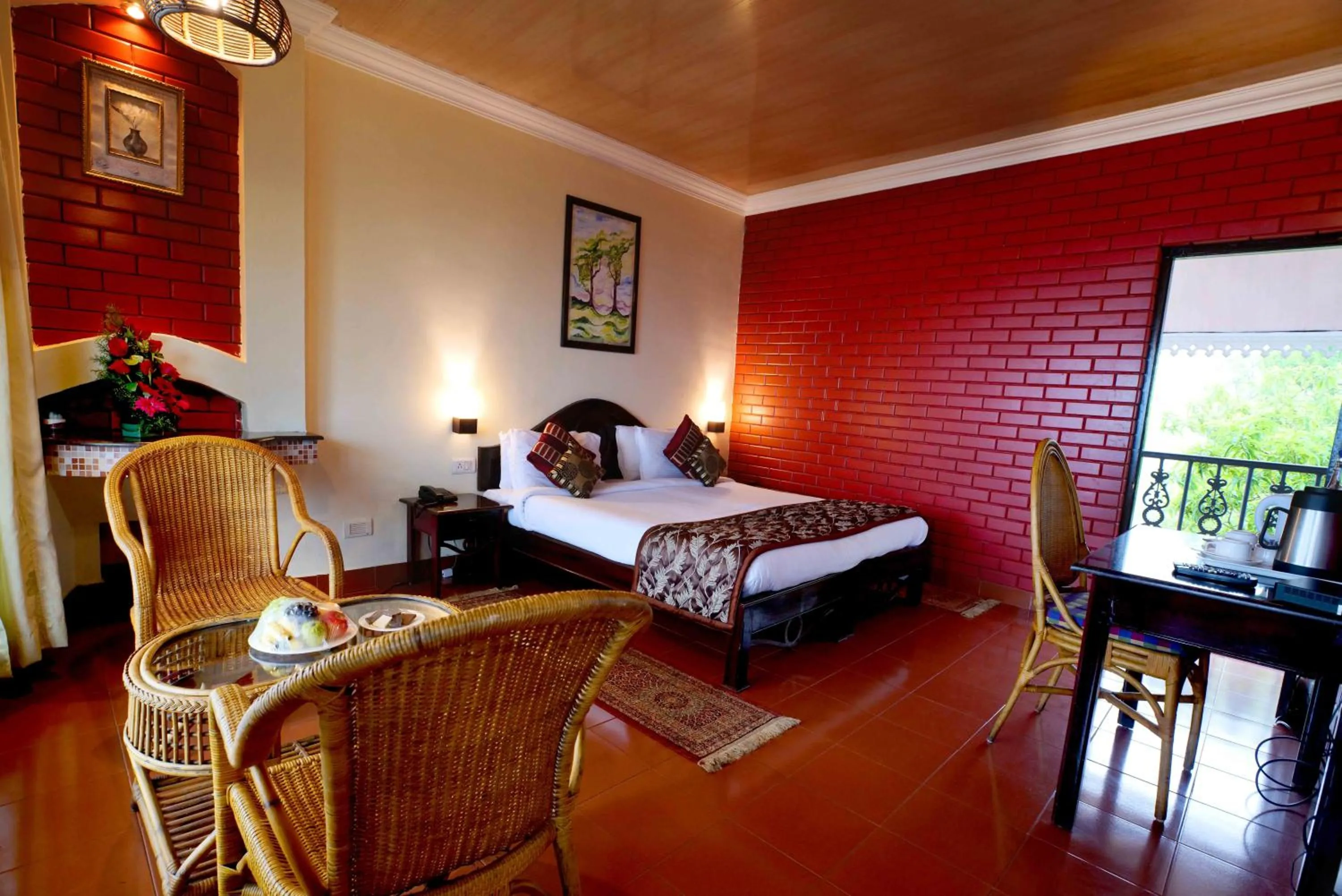 Photo of the whole room, Bed in Camelot Resort