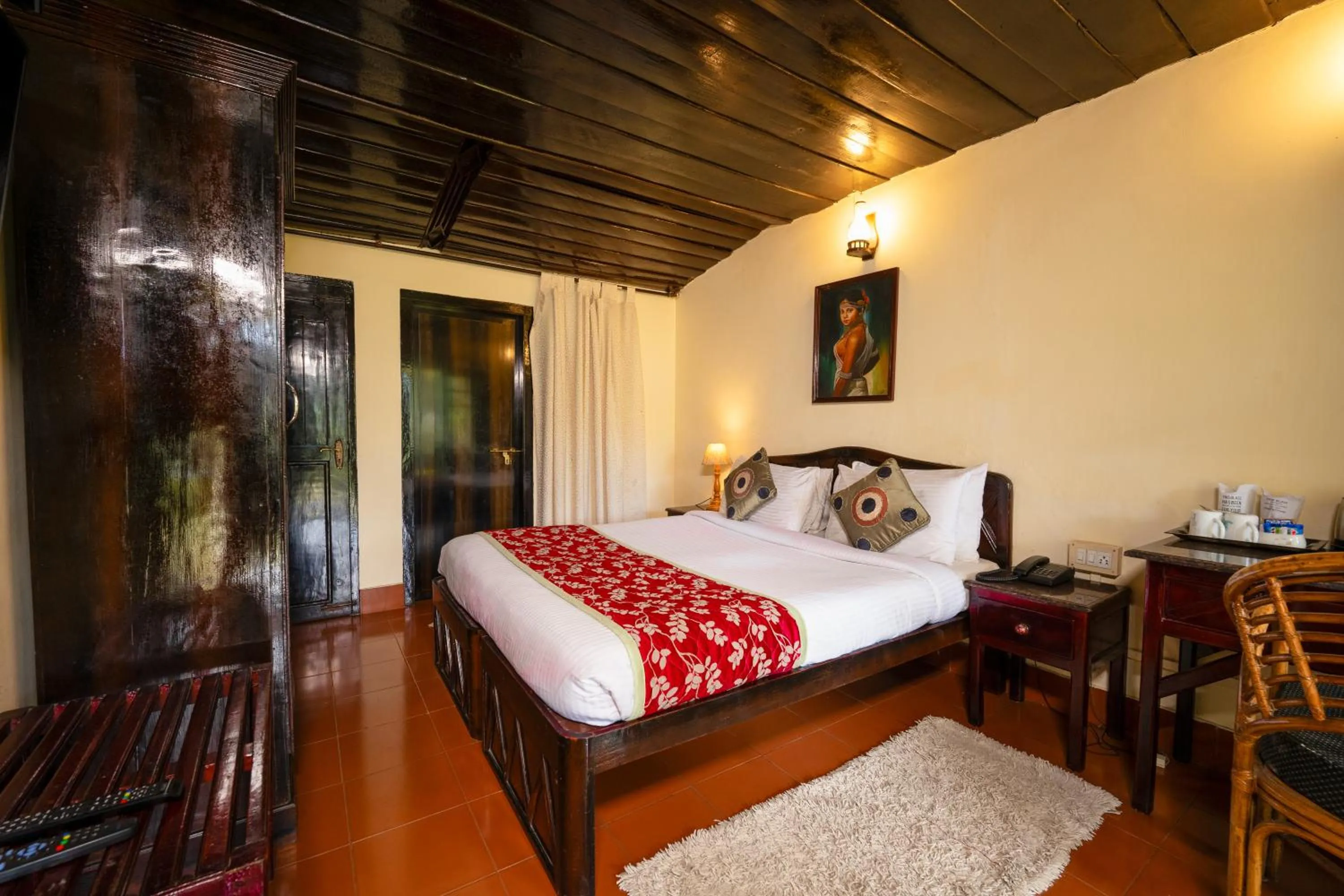 Photo of the whole room, Bed in Camelot Resort