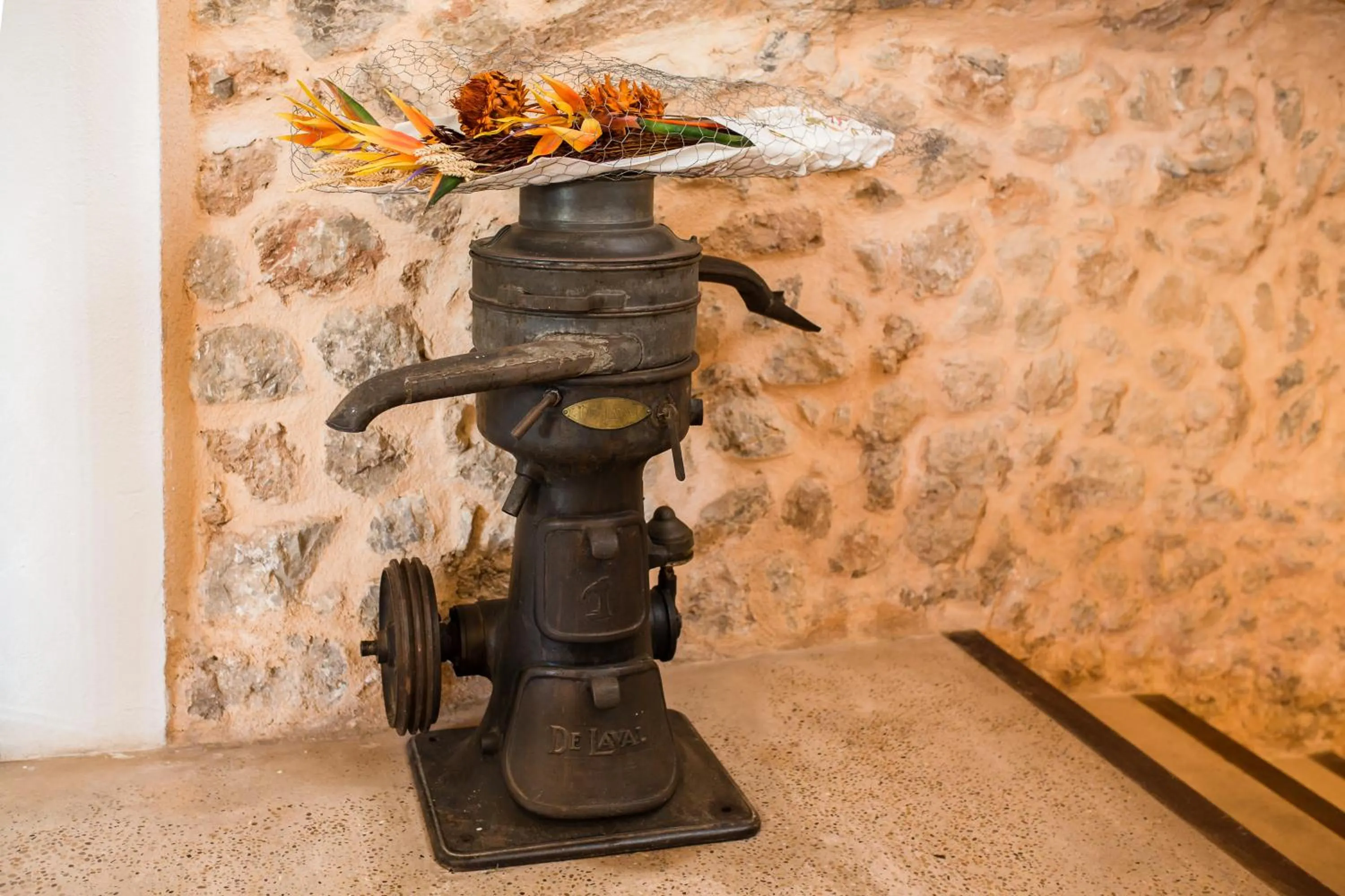 Lounge or bar in Hotel Ca'l Bisbe