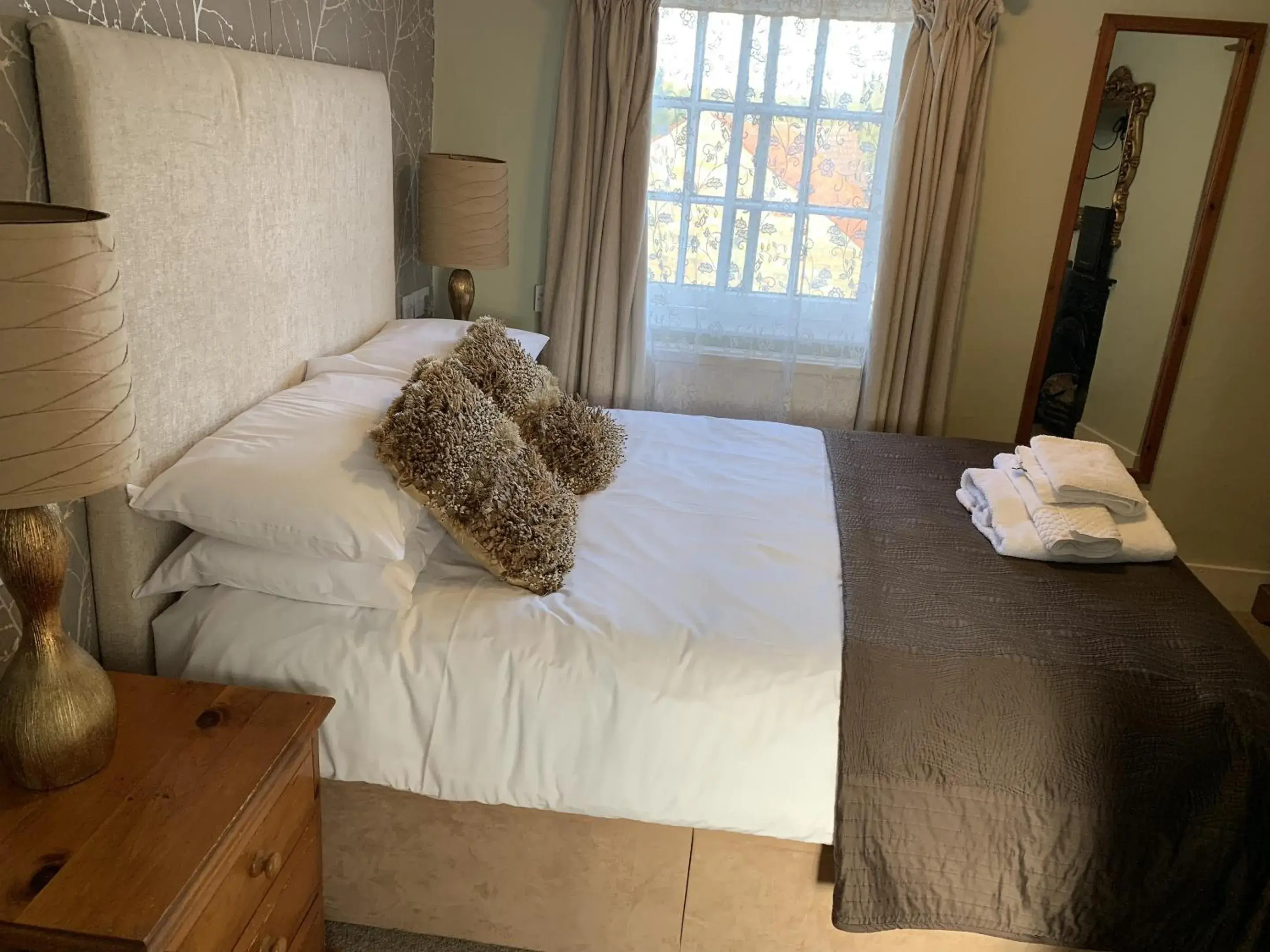 Double Room with Private Bathroom - single occupancy in The White Hart Country Inn Double Room with Private Bathroom - single occupancy in The White Hart Country Inn