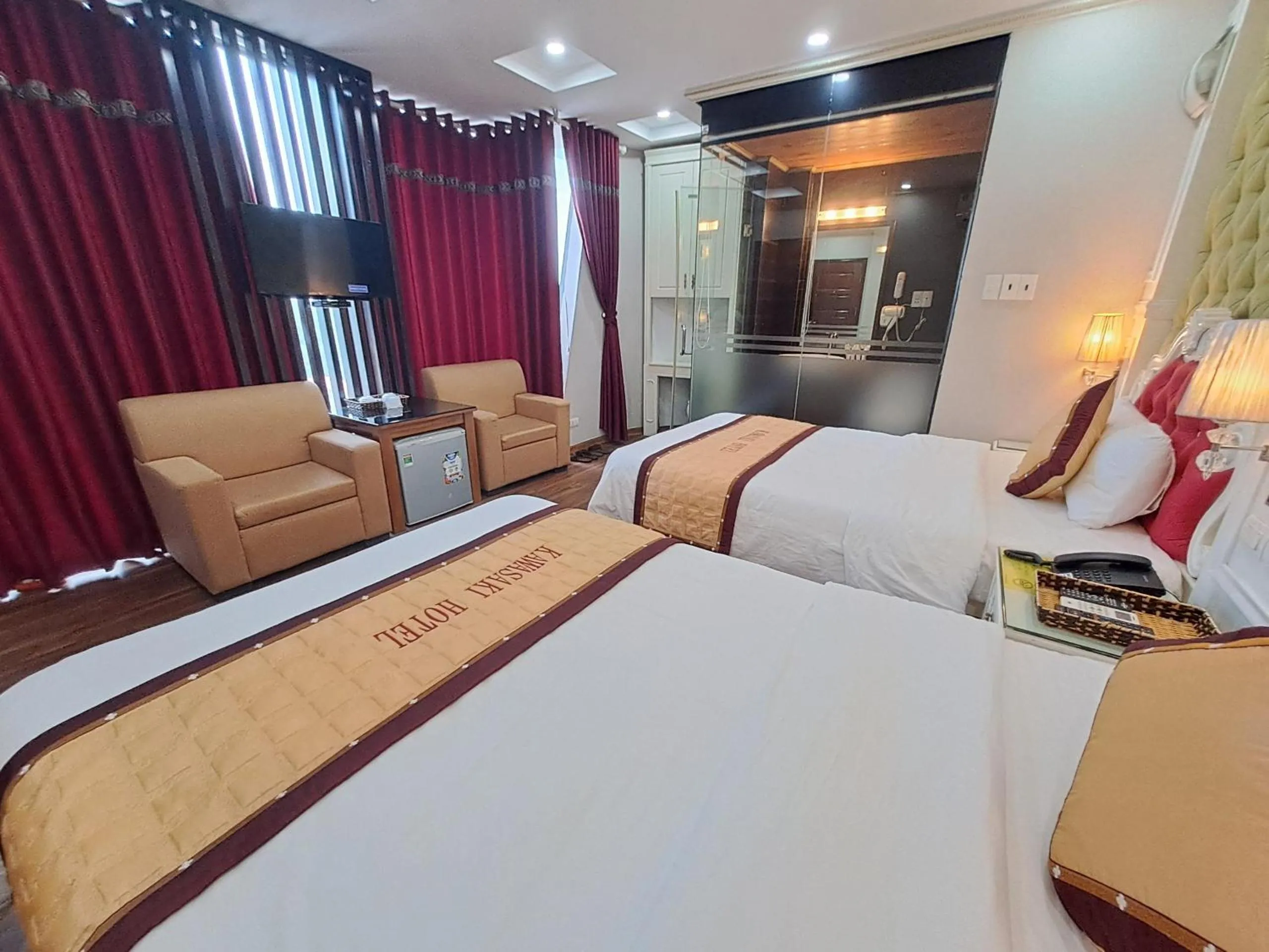 Bed in Kawasaki Noi Bai Airport Hotel