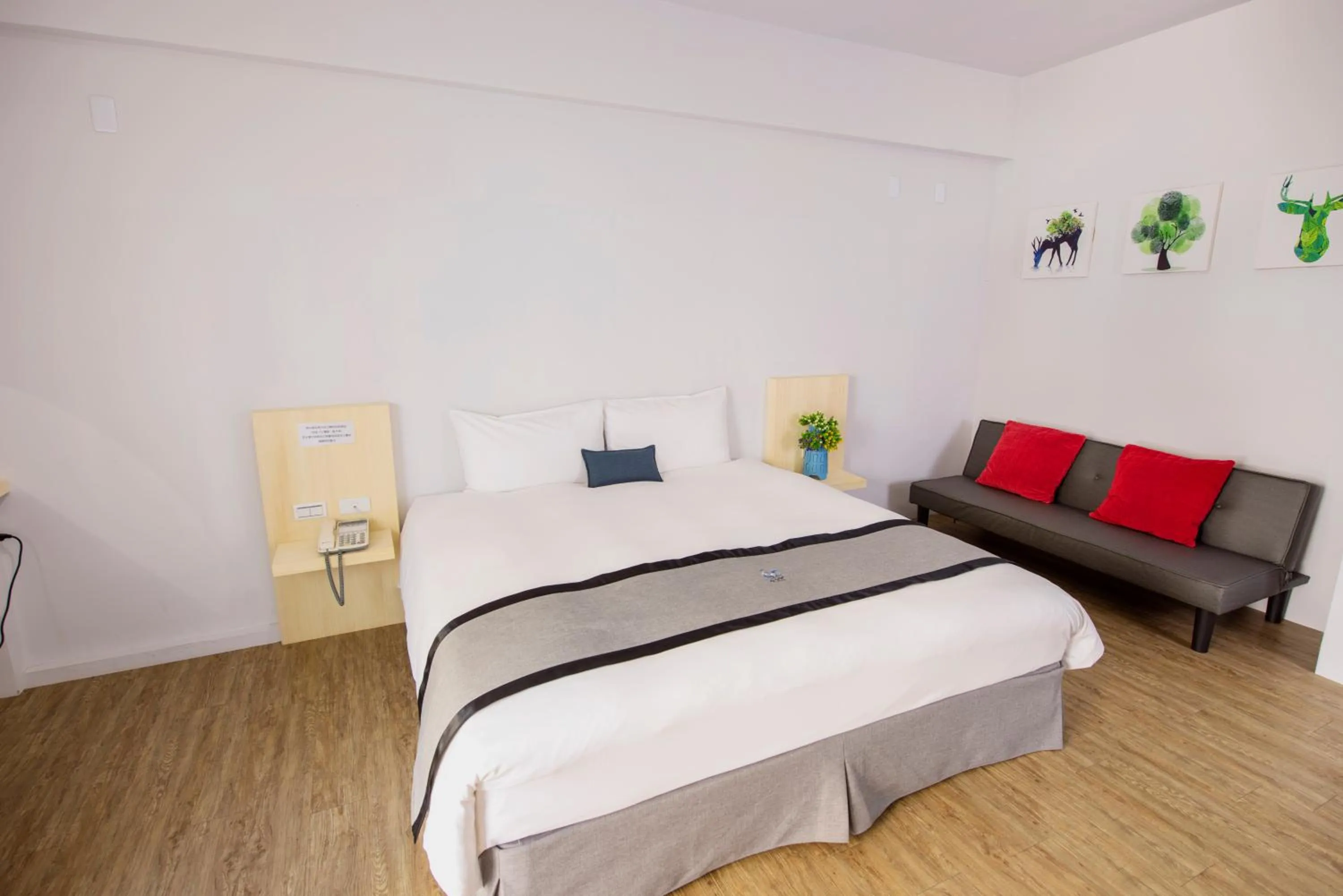 Bed in Youngs Hotspring Hotel