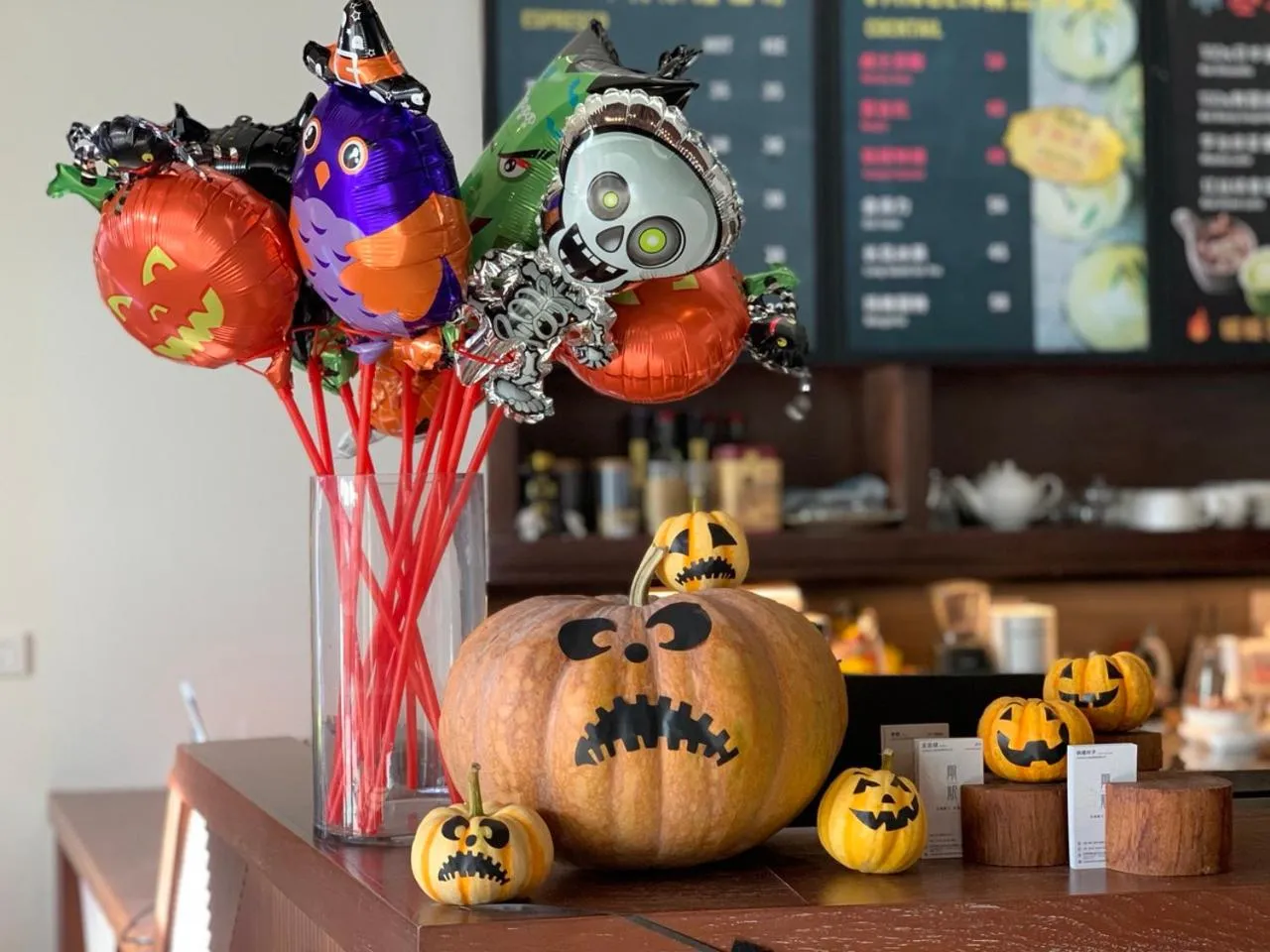 Decorative detail in Vangen Hotel