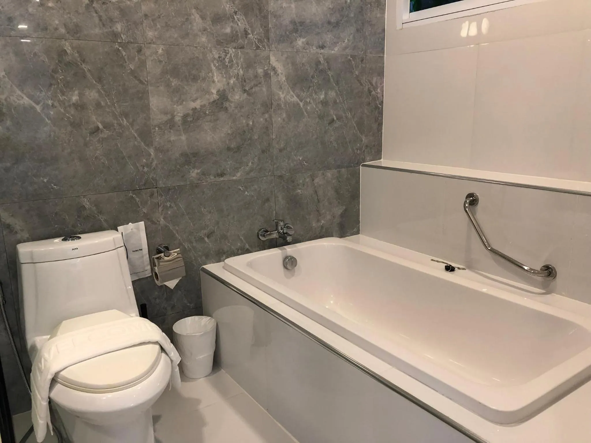 Toilet in La Riva Boutique Hotel