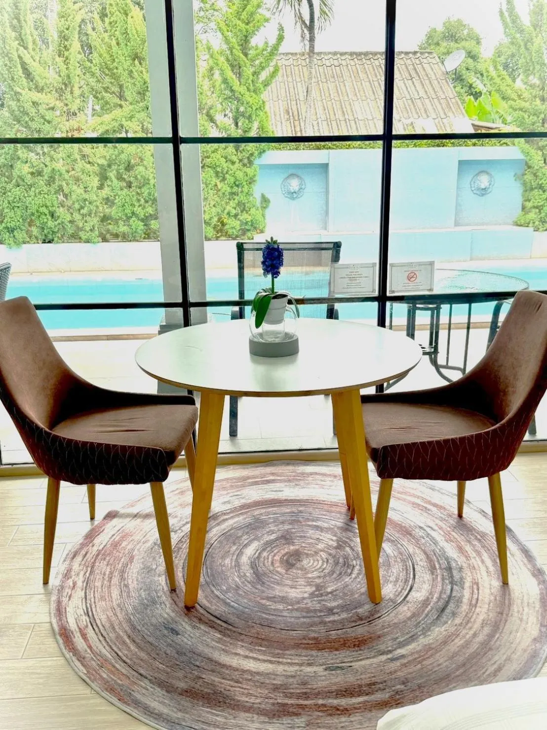 Pool view in La Riva Boutique Hotel