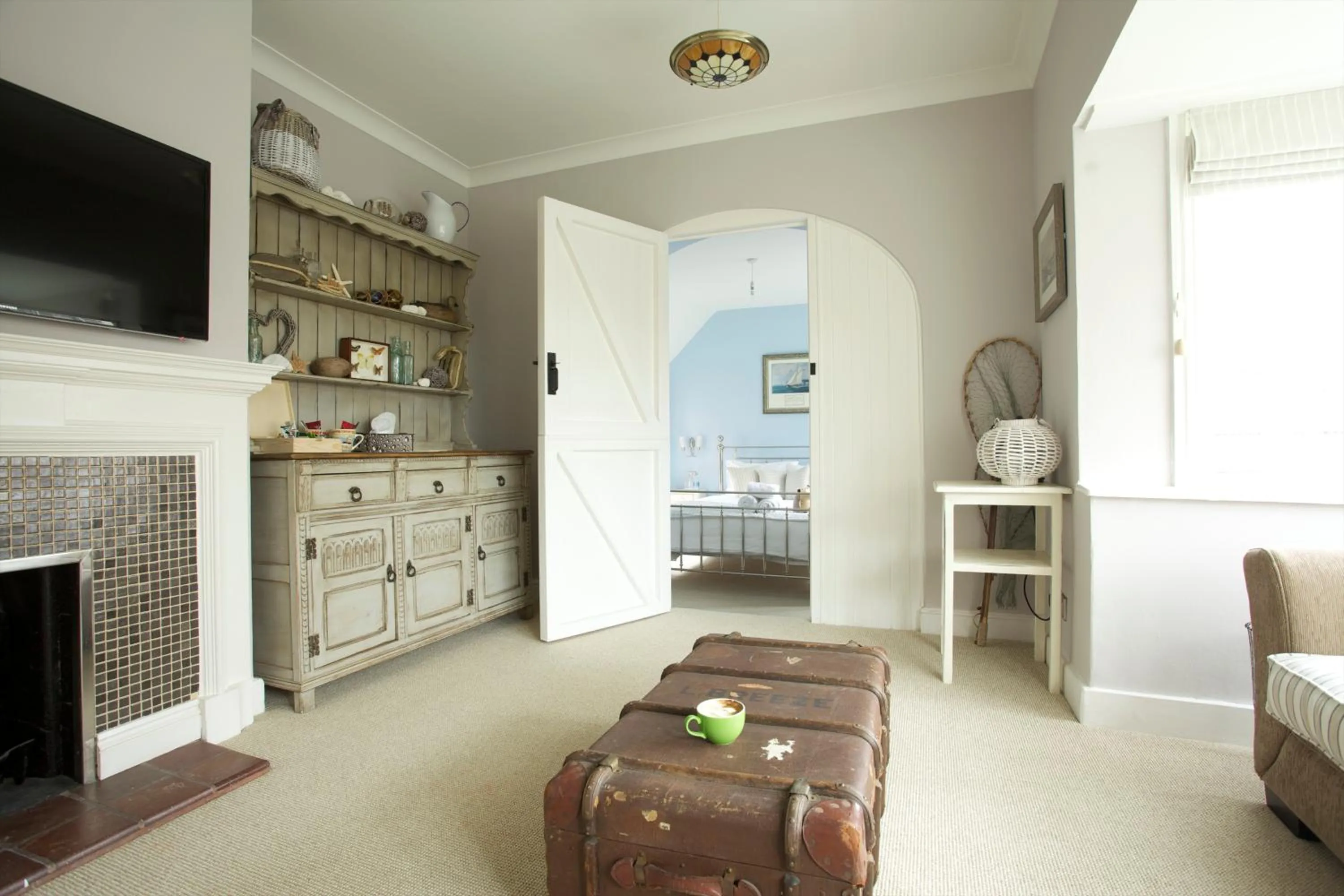 Photo of the whole room in The Beach House