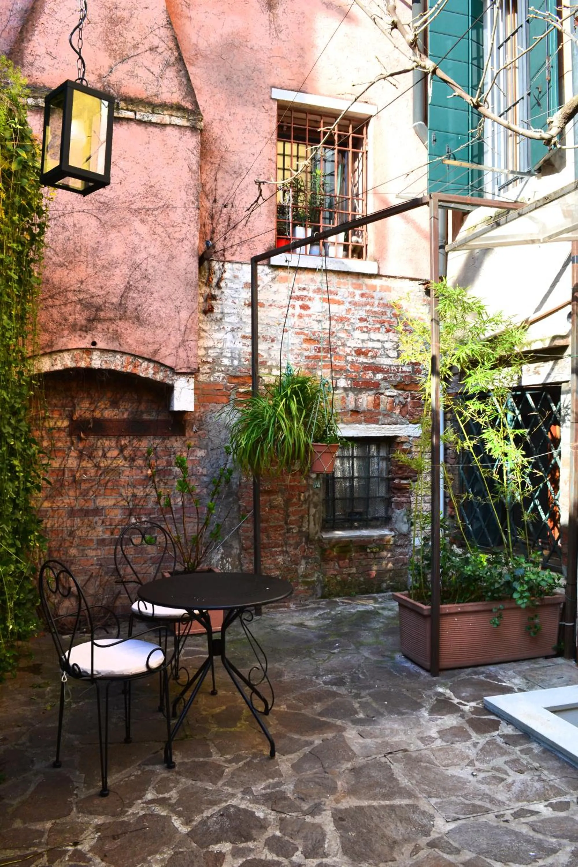 Patio in Avogaria 5 Rooms