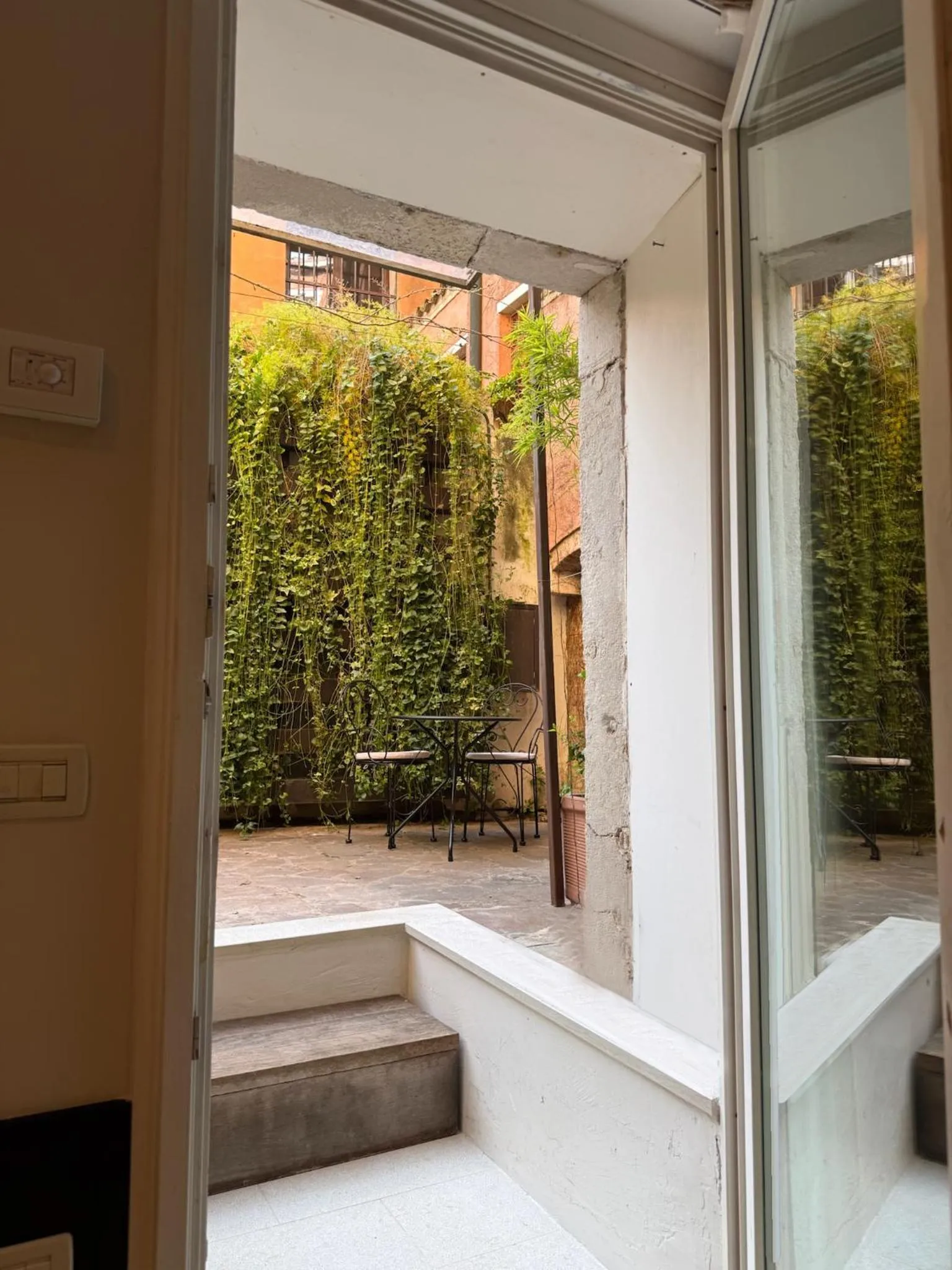 Patio in Avogaria 5 Rooms