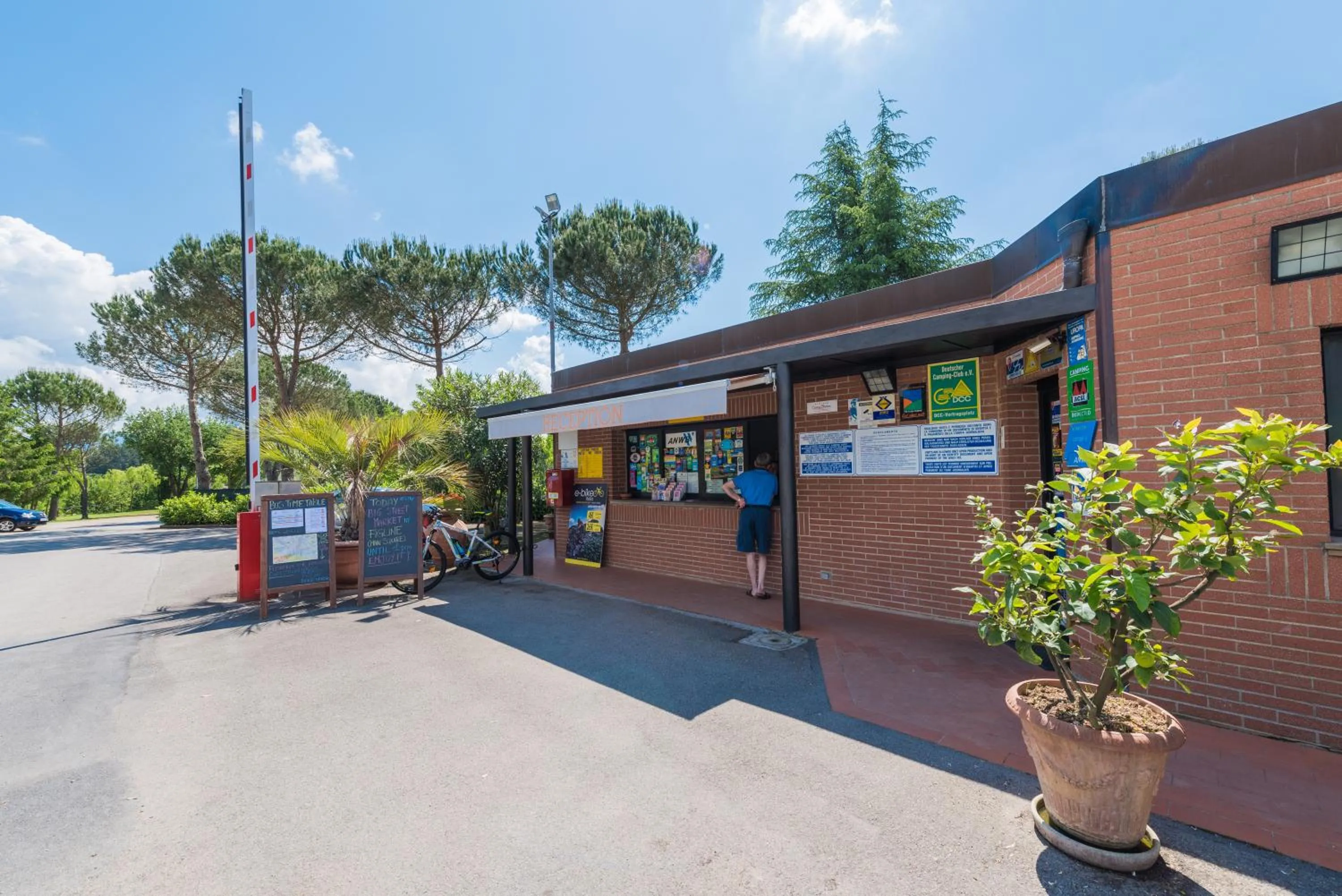 Lobby or reception in Camping Village Il Poggetto