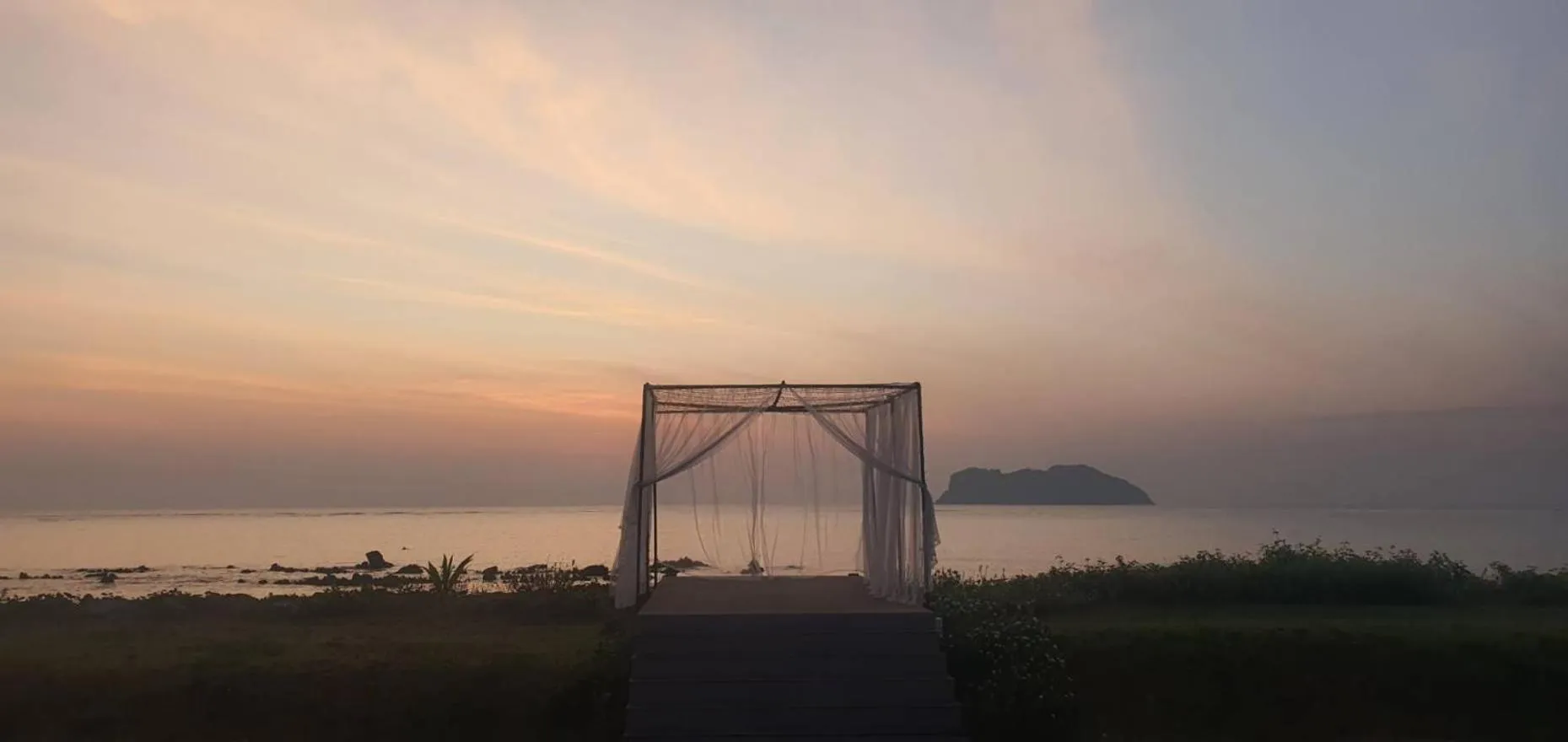 The Beach Resort & Residence - SHA Plus