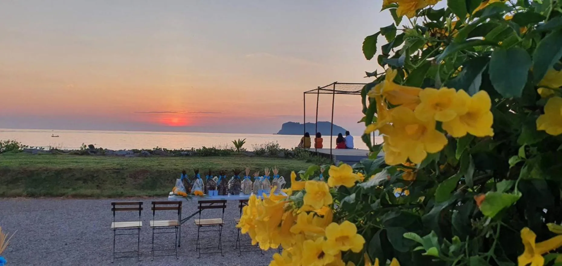 The Beach Resort & Residence - SHA Plus