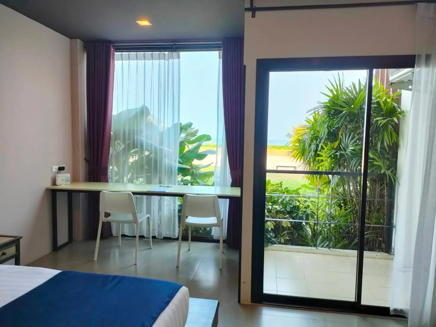 Bed in The Beach Resort & Residence - SHA Plus