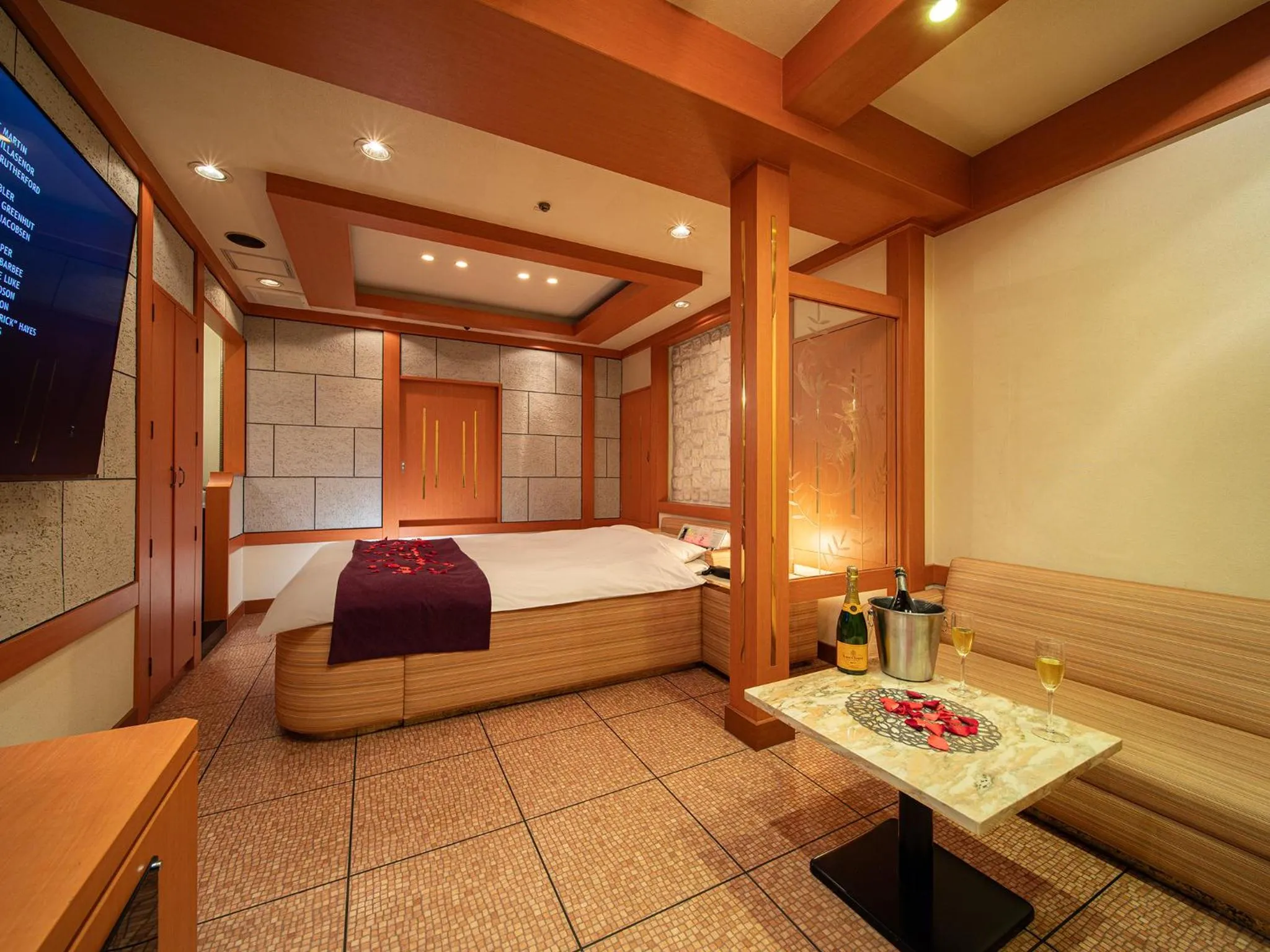 Photo of the whole room, Bed in Hotel Metro (Adult Only)