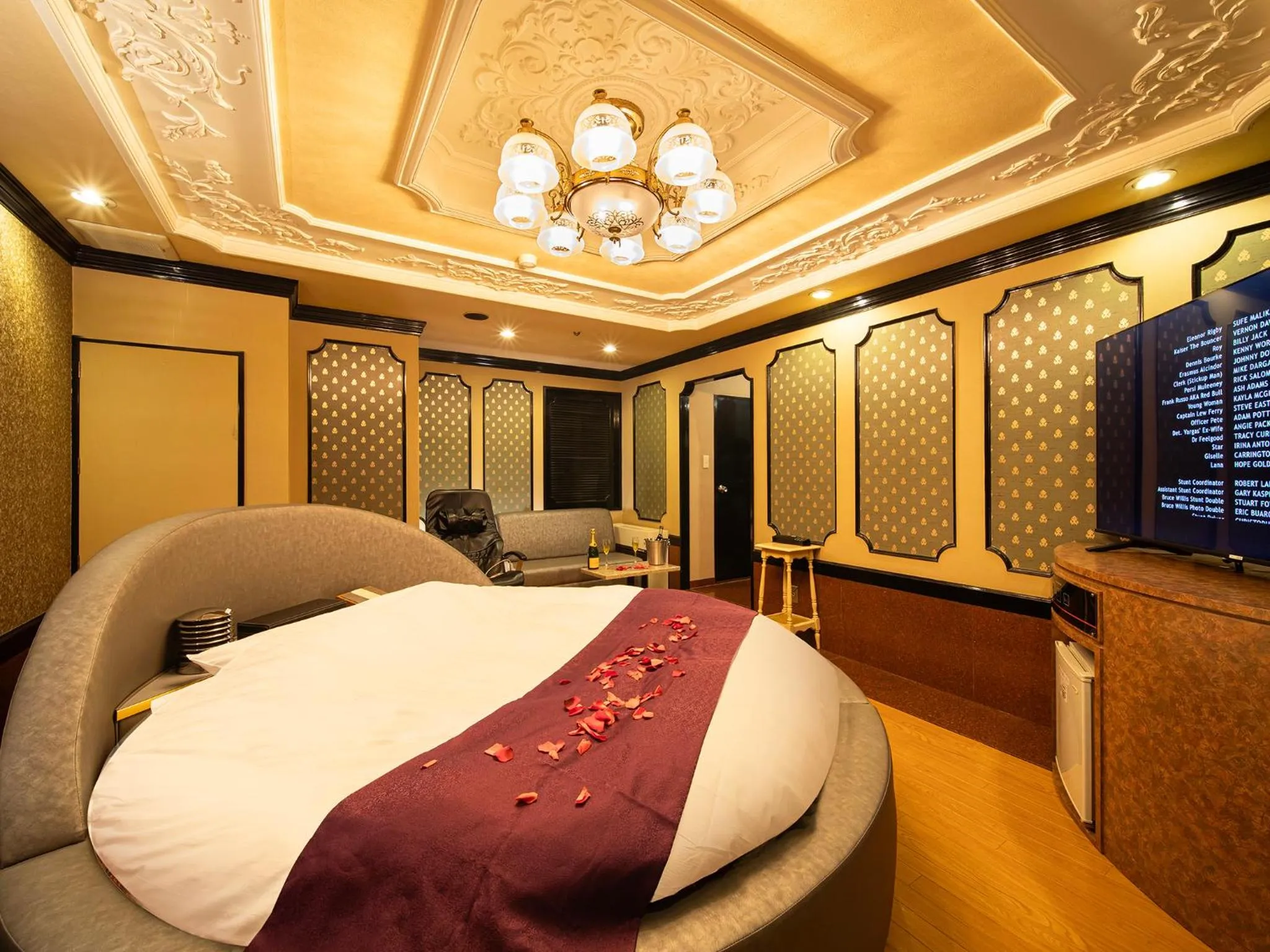 Photo of the whole room, Bed in Hotel Metro (Adult Only)