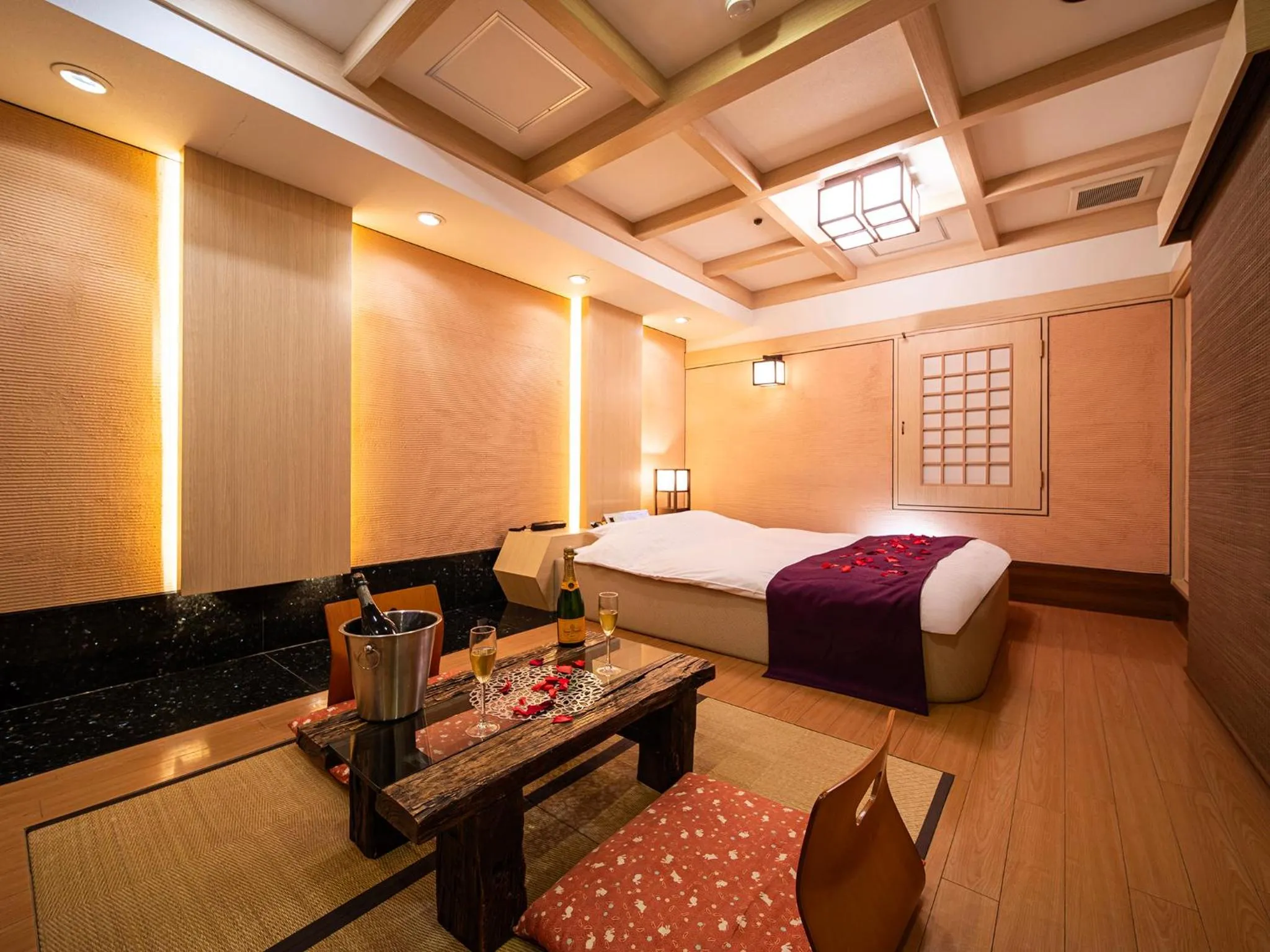 Photo of the whole room, Bed in Hotel Metro (Adult Only)