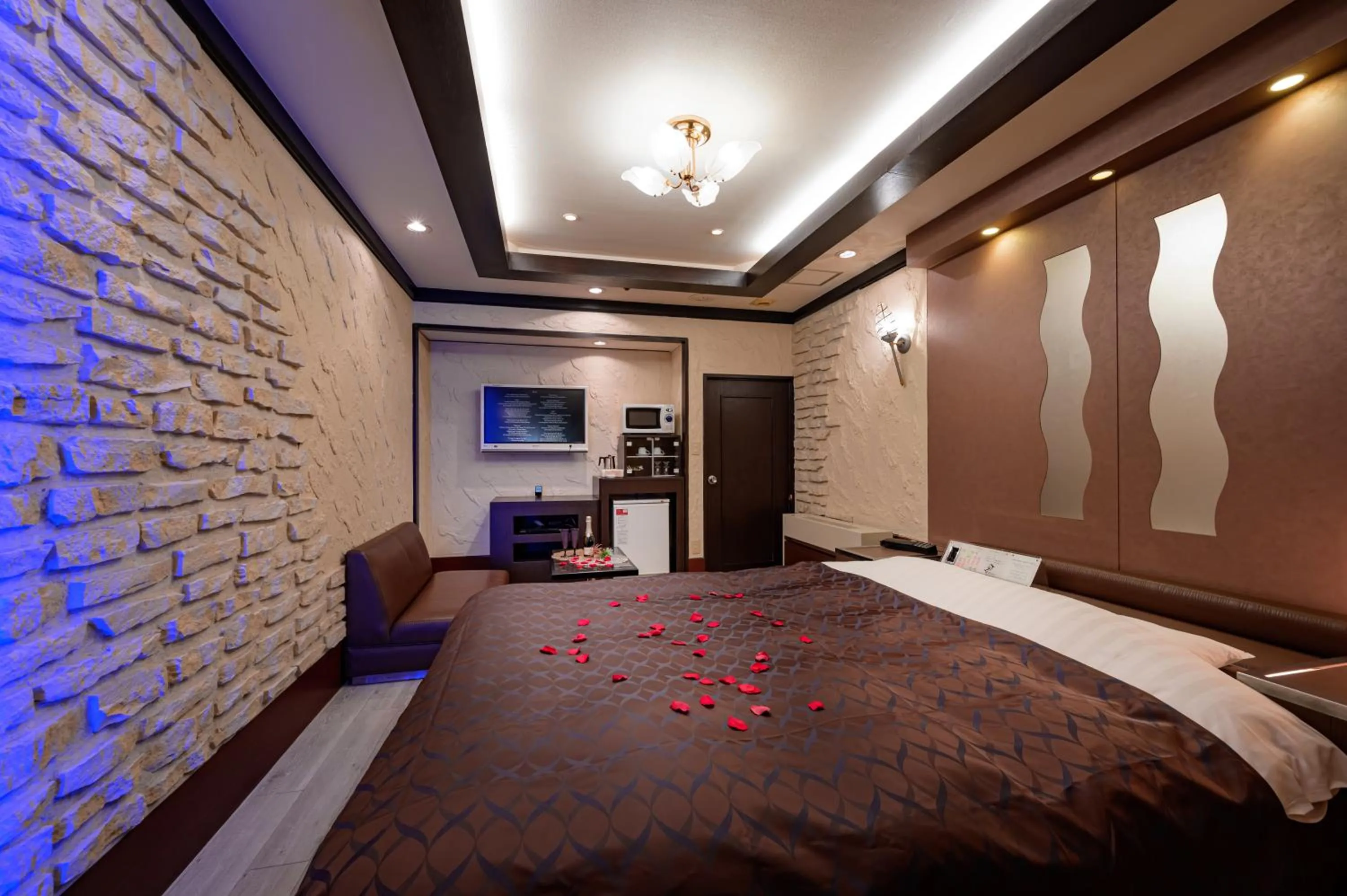 Bed in Hotel Metro (Adult Only)