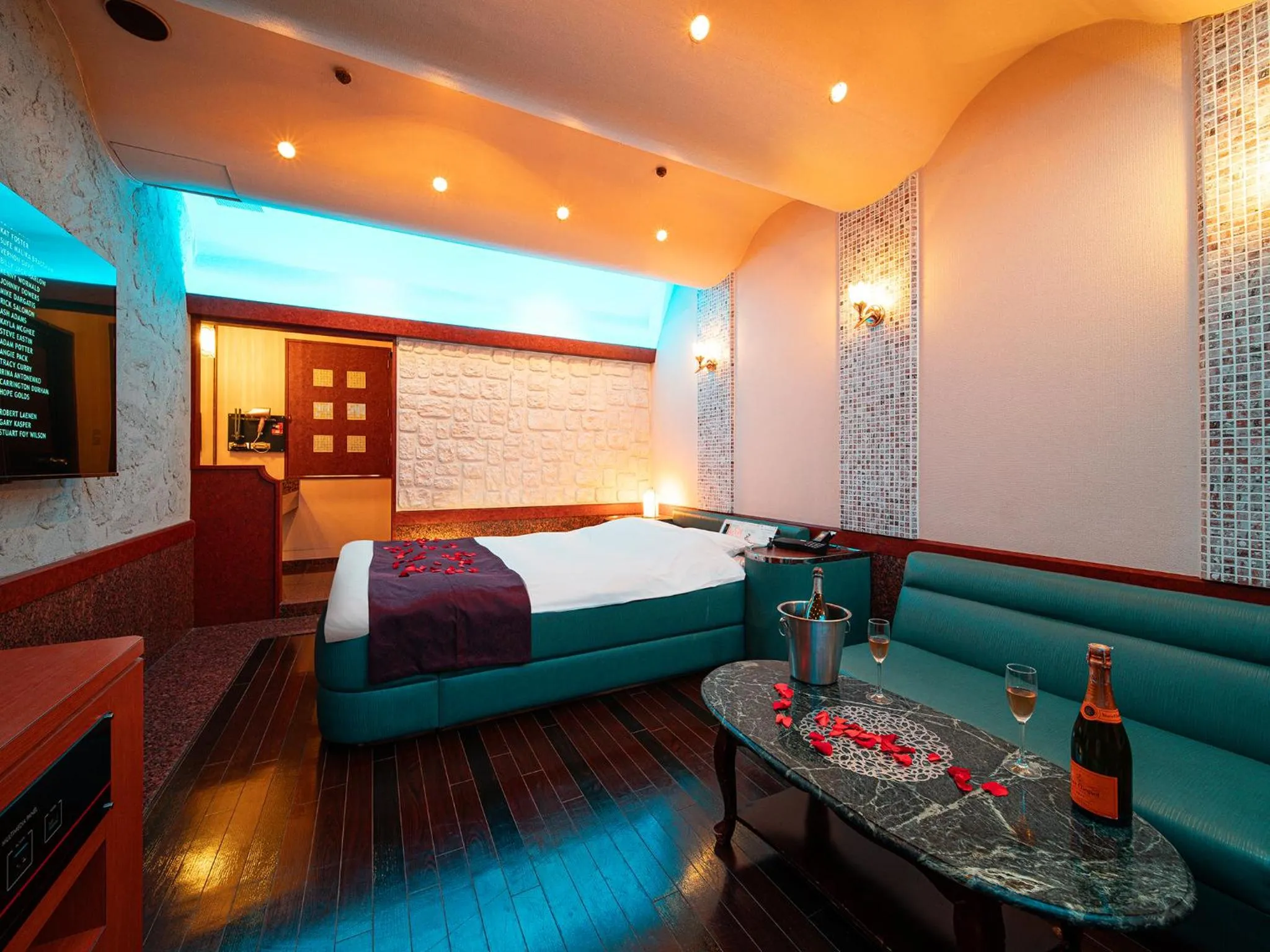 Photo of the whole room, Bed in Hotel Metro (Adult Only)