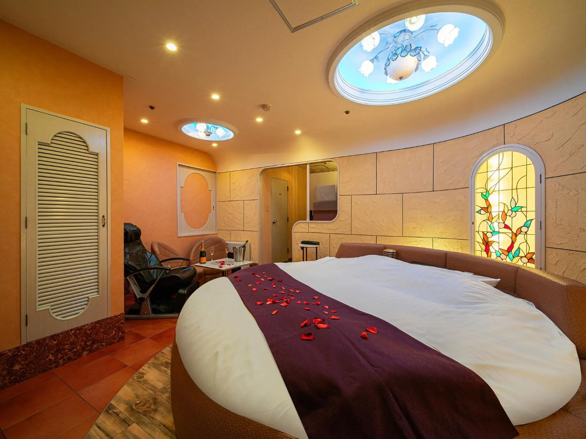 Photo of the whole room, Bed in Hotel Metro (Adult Only)