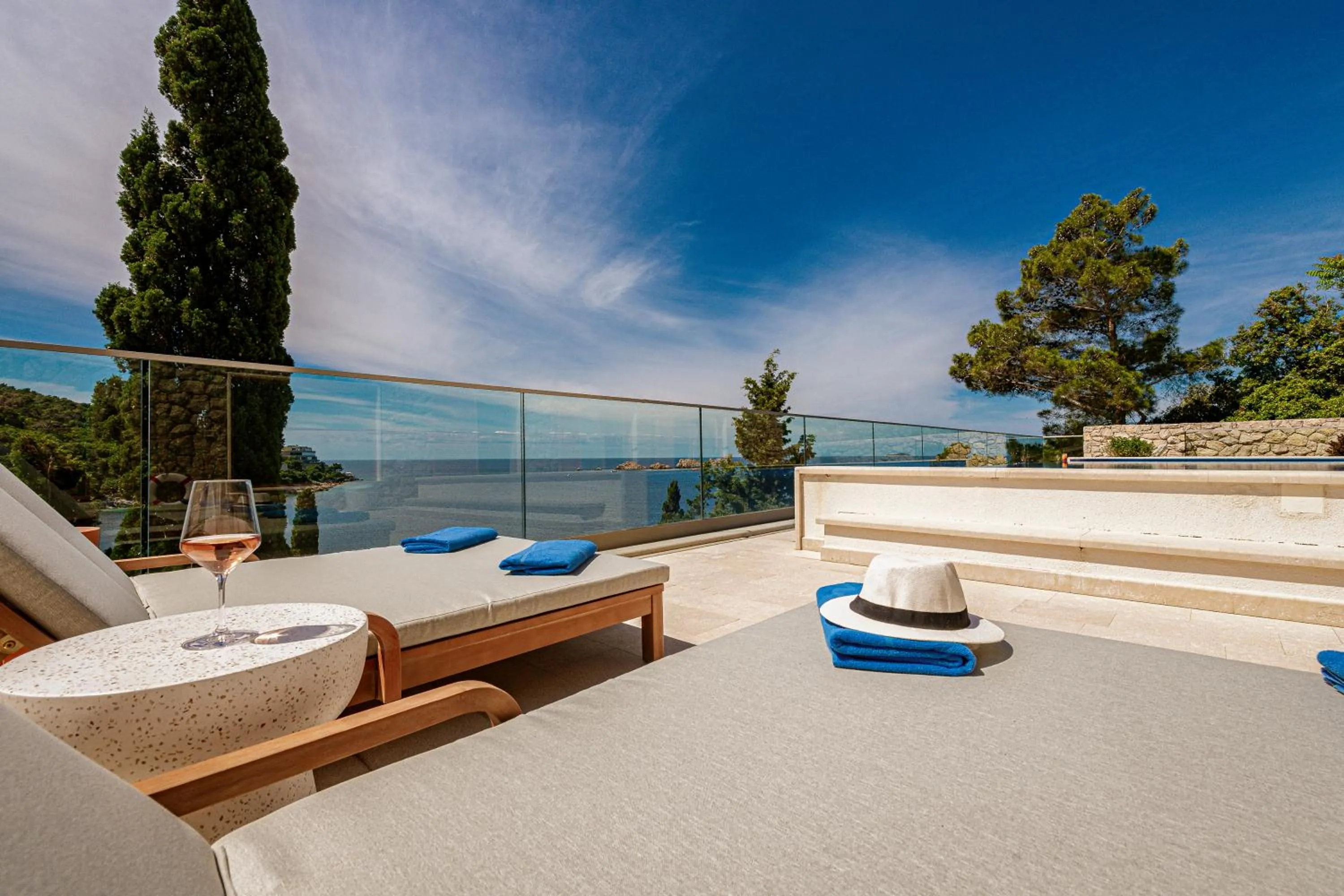 sunbed in Villa Malo More