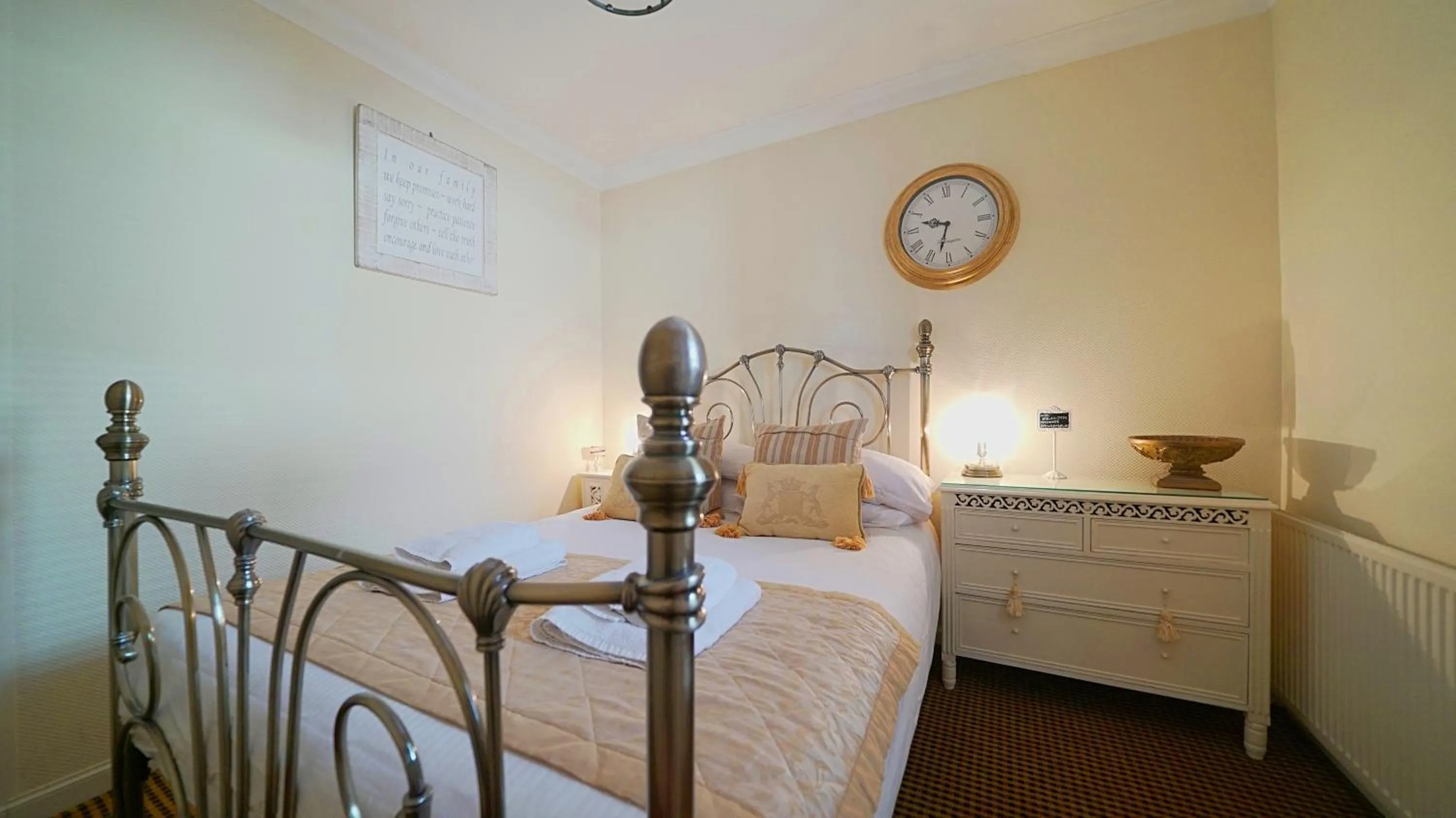 Bedroom, Bed in The Old Tramhouse Self Catering Apartments
