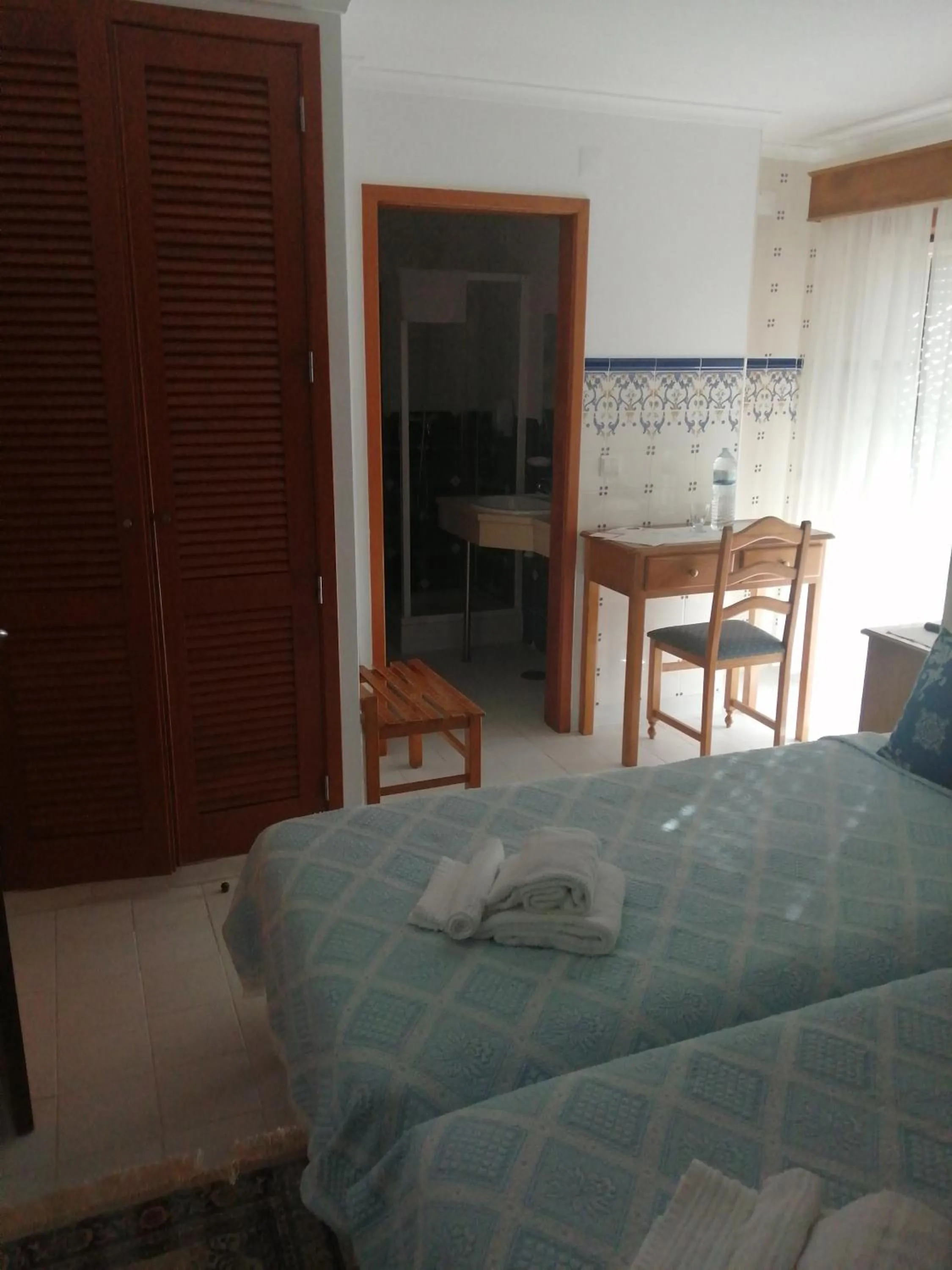 Photo of the whole room, Bed in Hotel Atlântica