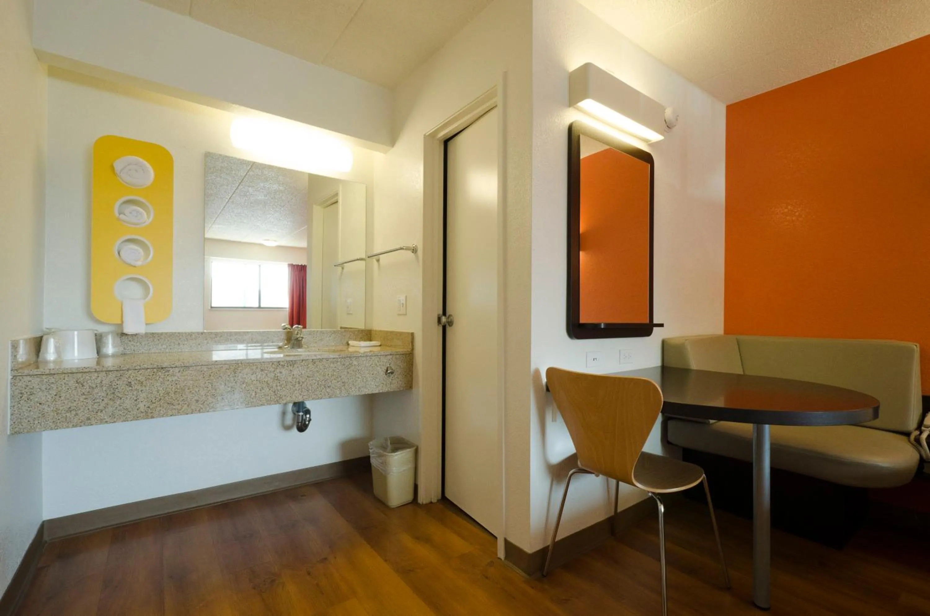 Kitchen or kitchenette in Motel 6-Gaithersburg, DC - Washington