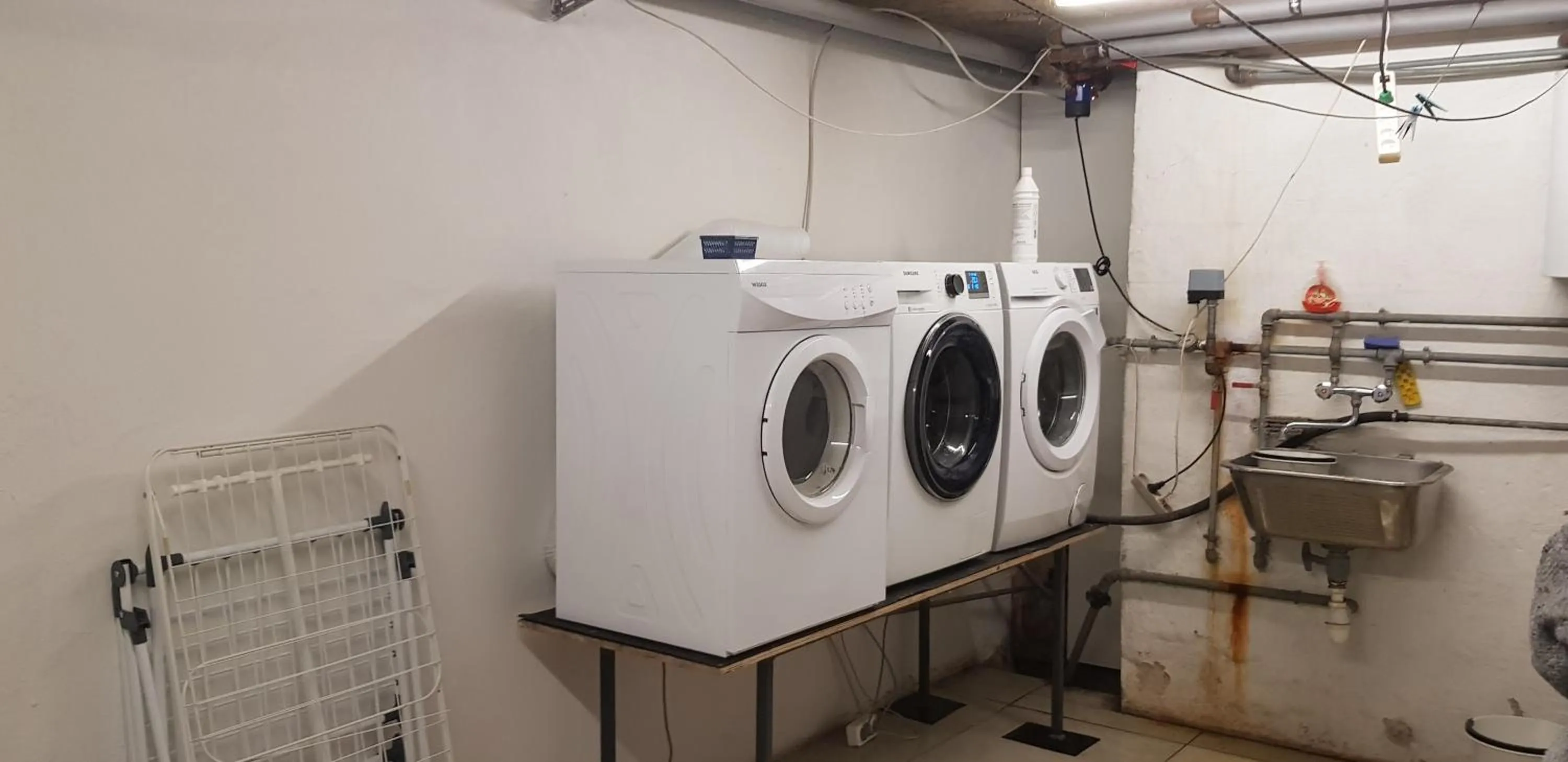 dryer in Kyndestoft Bed & Breakfast