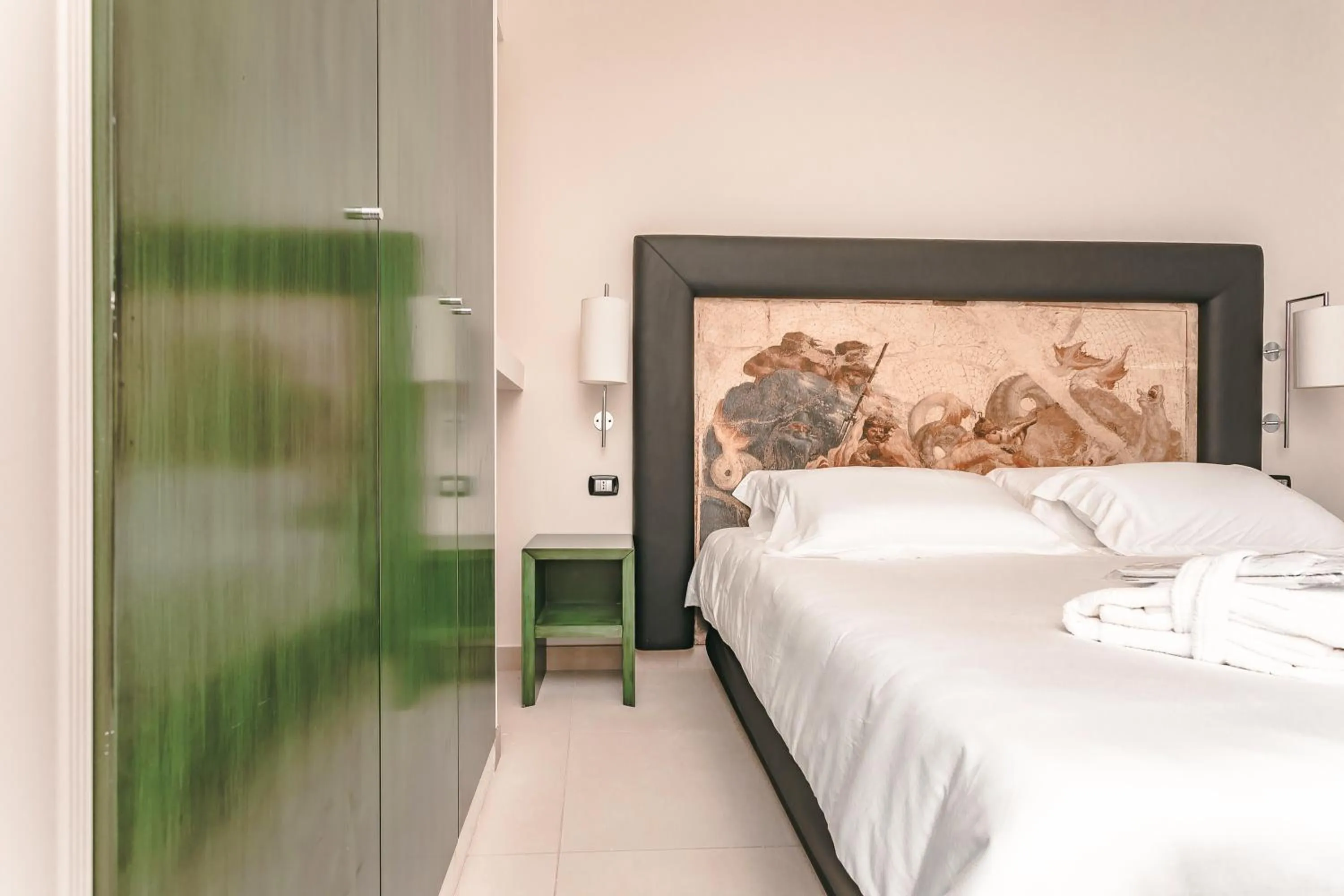 Bed in Argentario Lagoon Resort & Spa