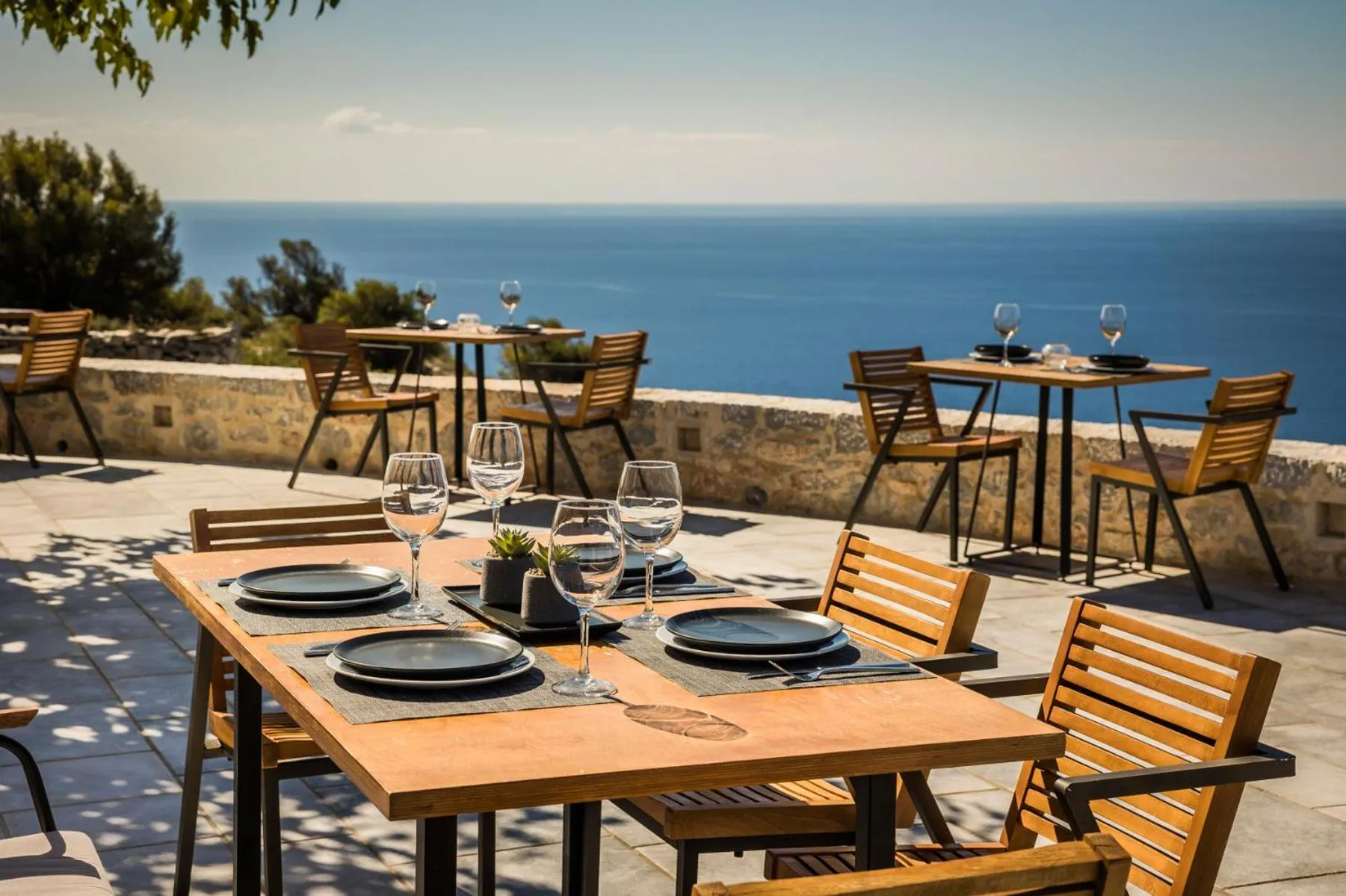 Restaurant/places to eat in Ariá Estate Suites & Spa