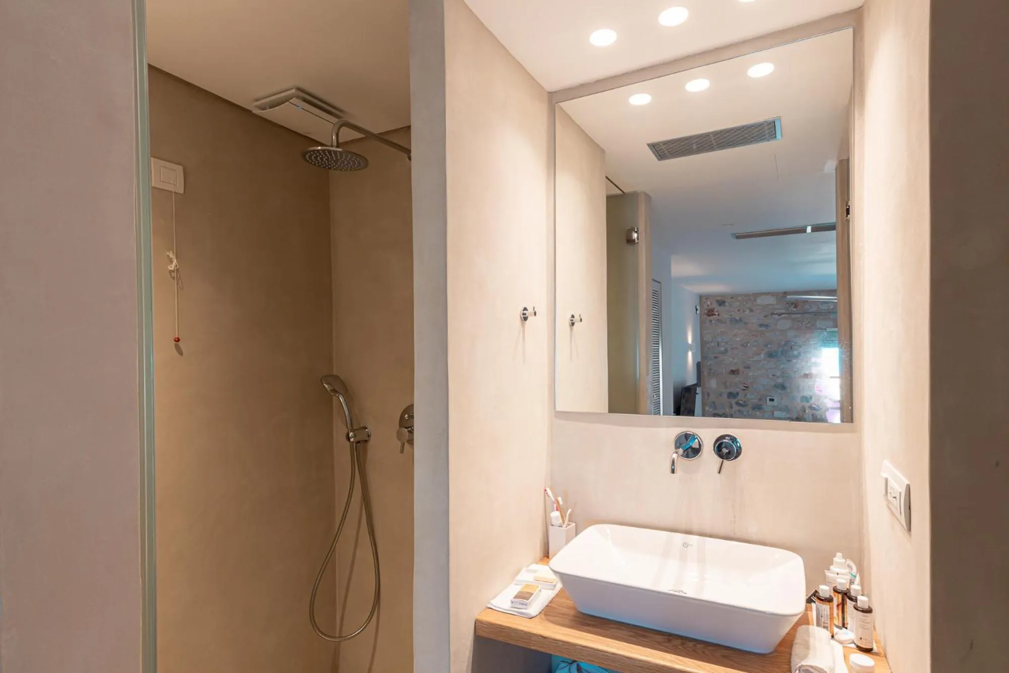 Bathroom in Ariá Estate Suites & Spa