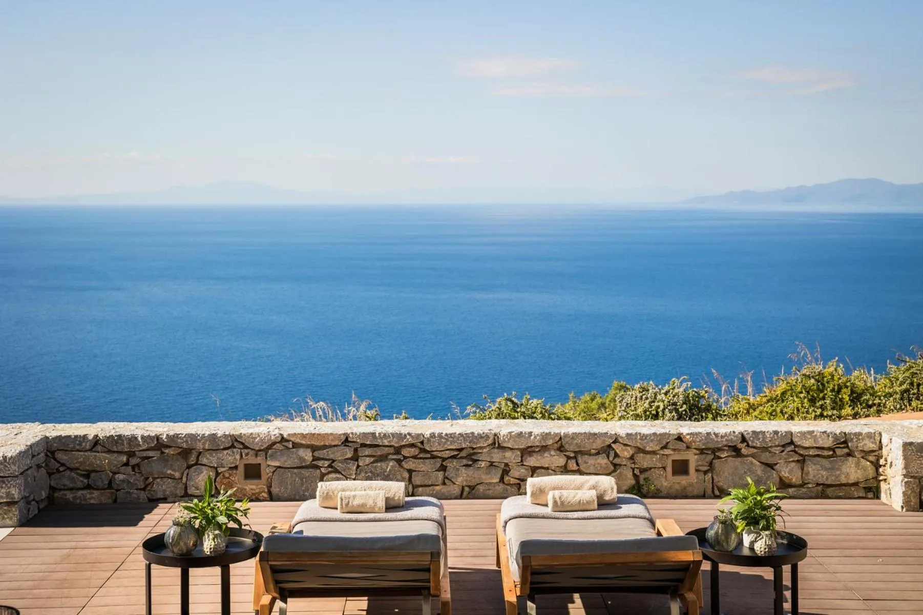 Day in Ariá Estate Suites & Spa