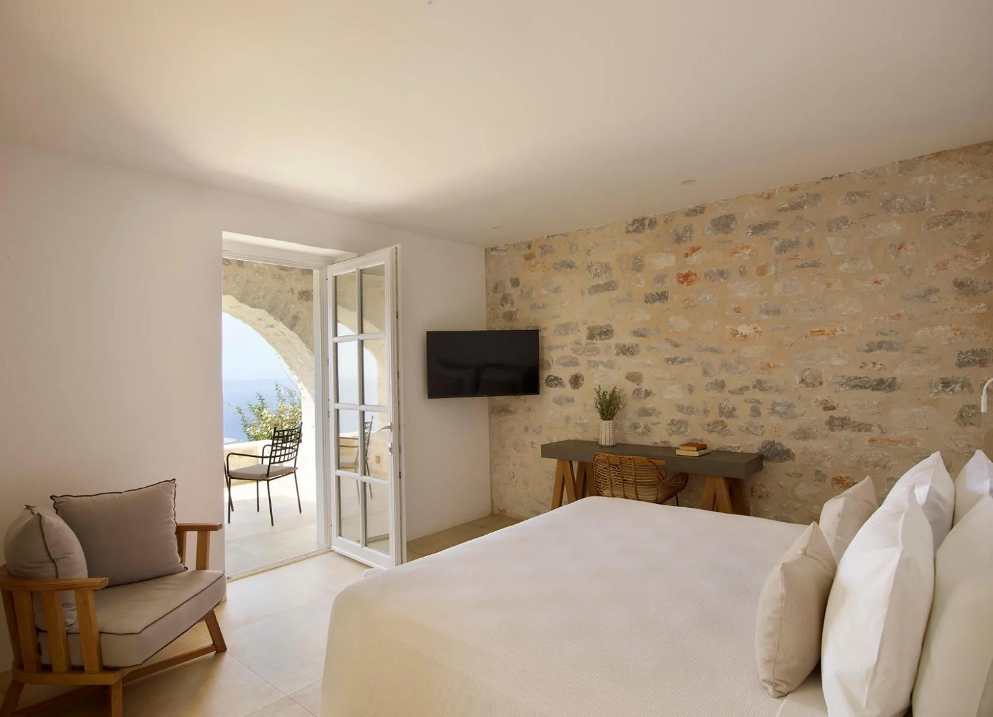 Bed in Ariá Estate Suites & Spa