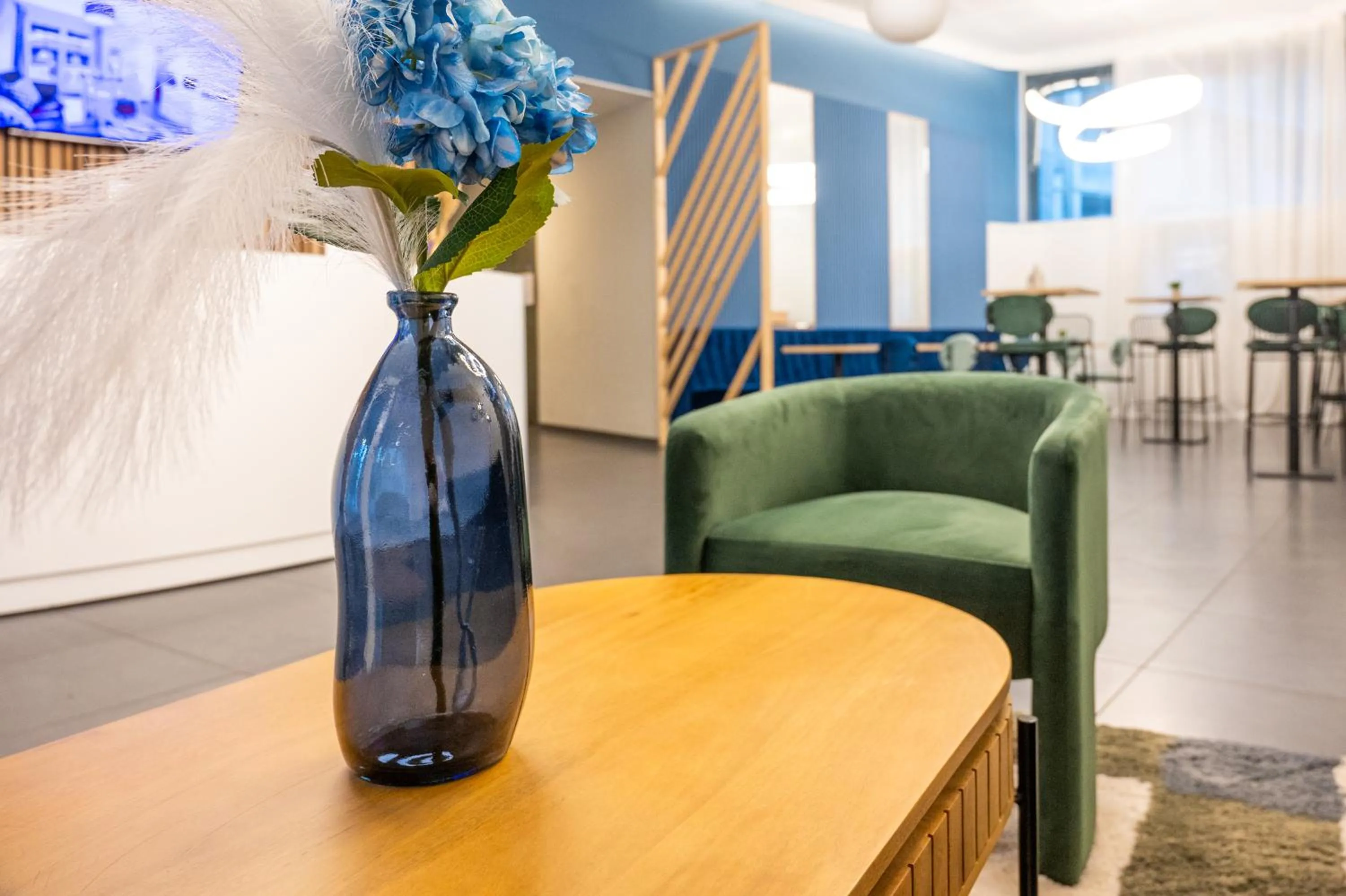 Lobby or reception in Nemea Appart Hotel Elypseo Strasbourg Port