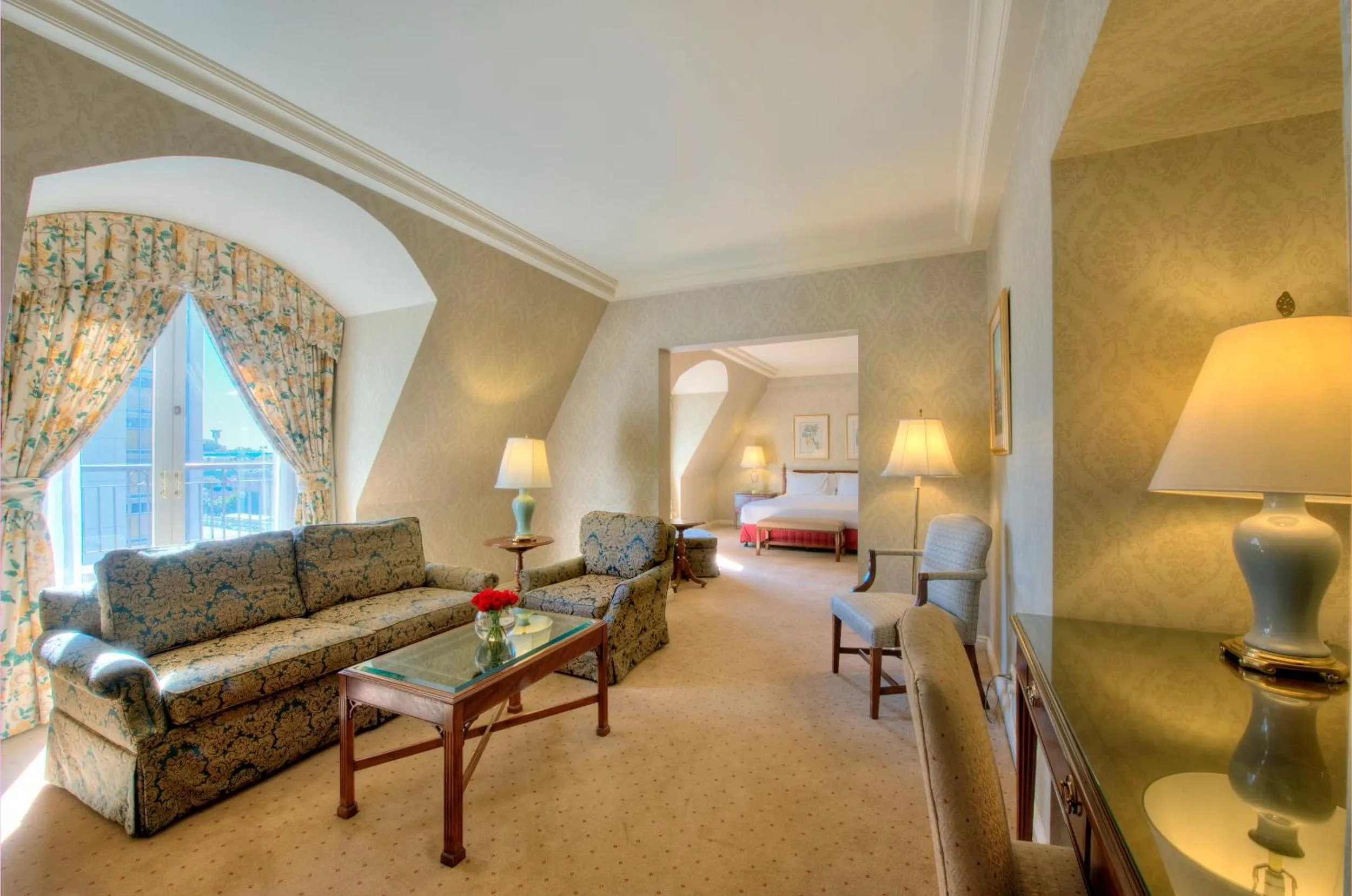 Living room in Sir Stamford Circular Quay